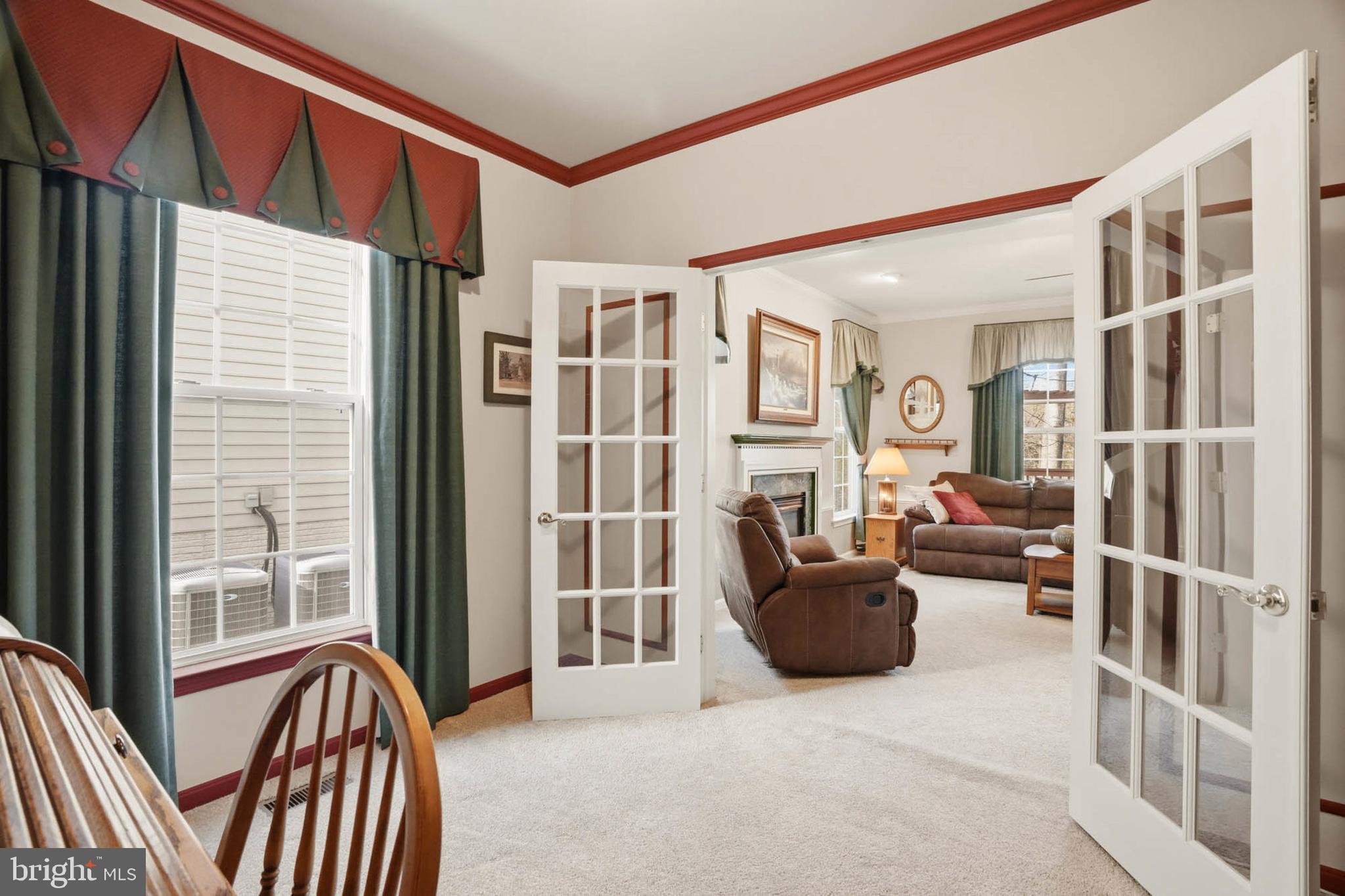 RUSSETT - Residential