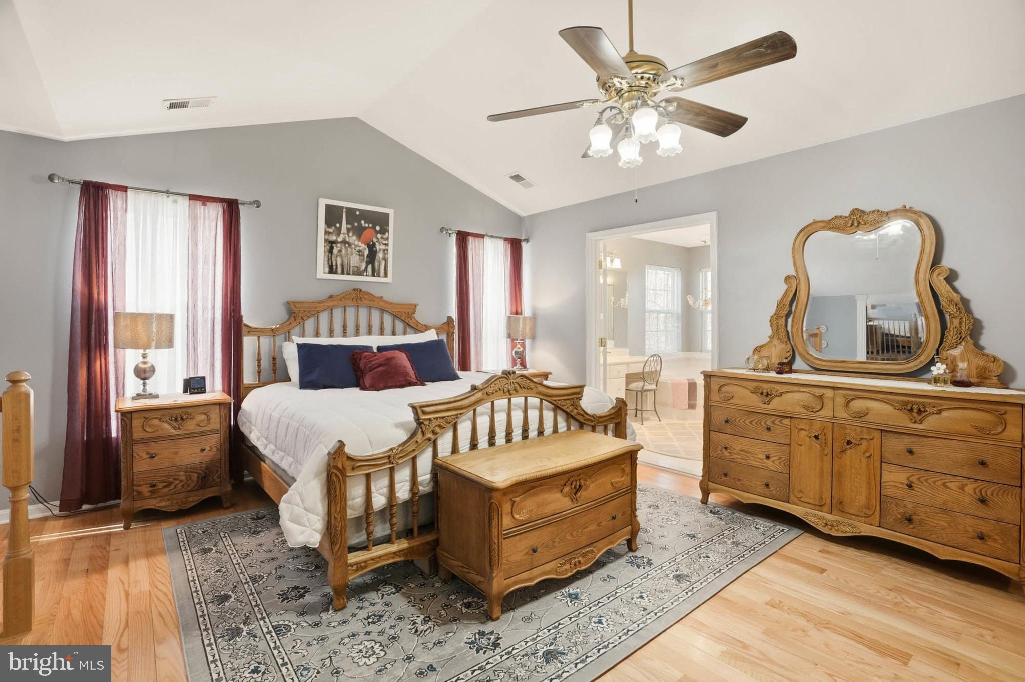 RUSSETT - Residential