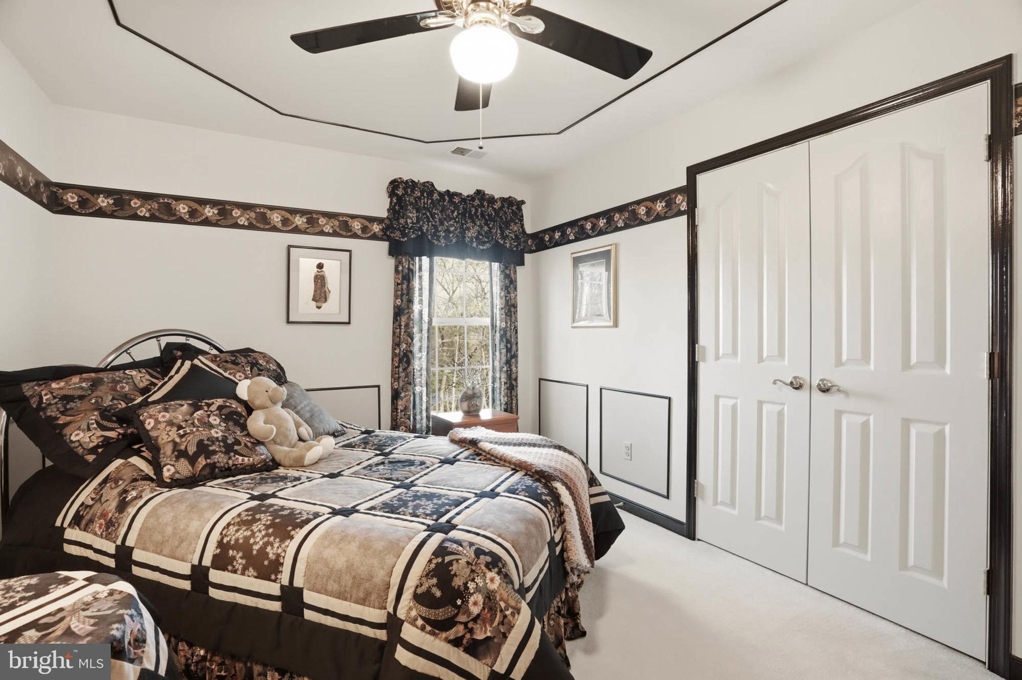 RUSSETT - Residential