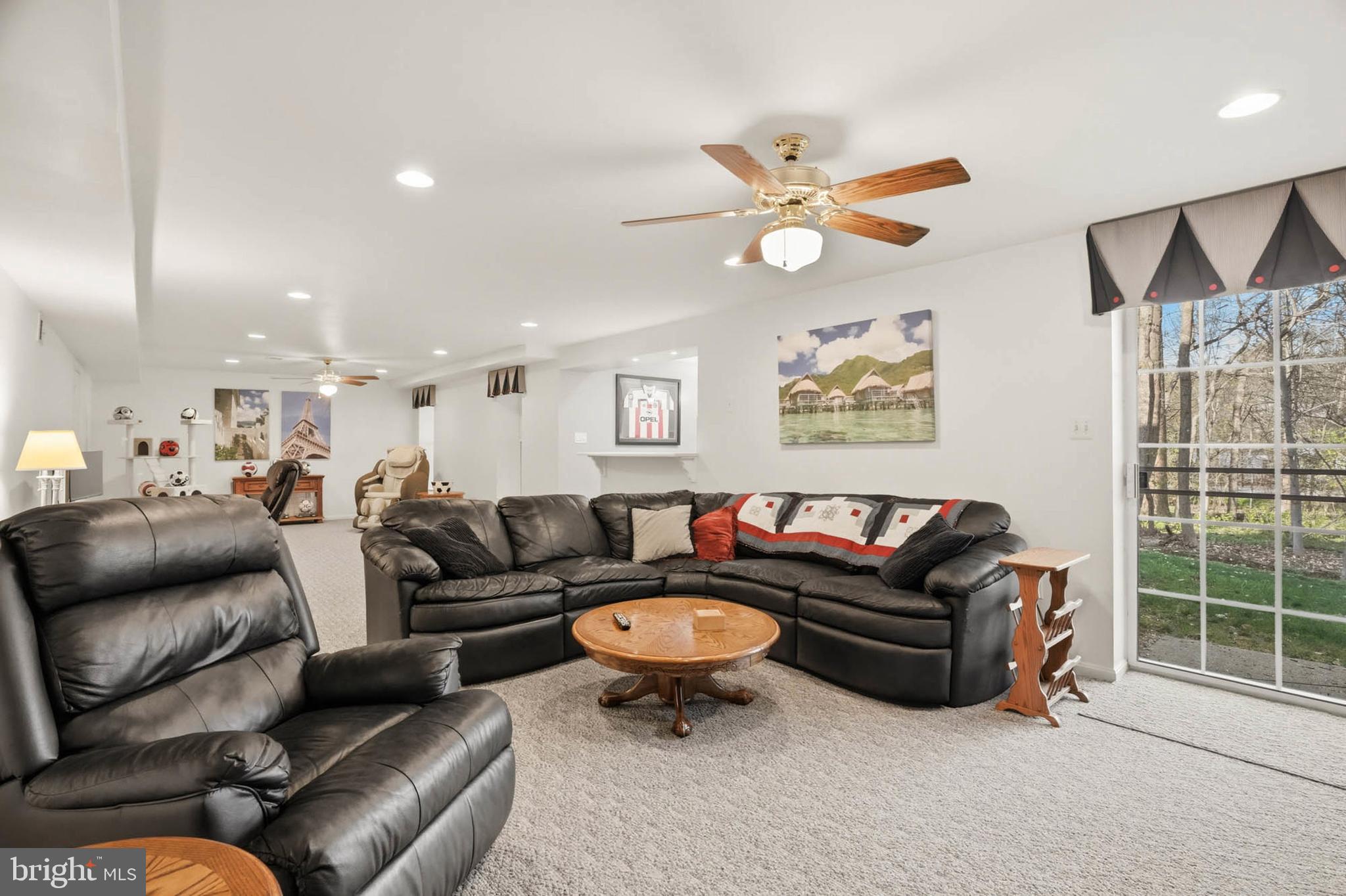 RUSSETT - Residential