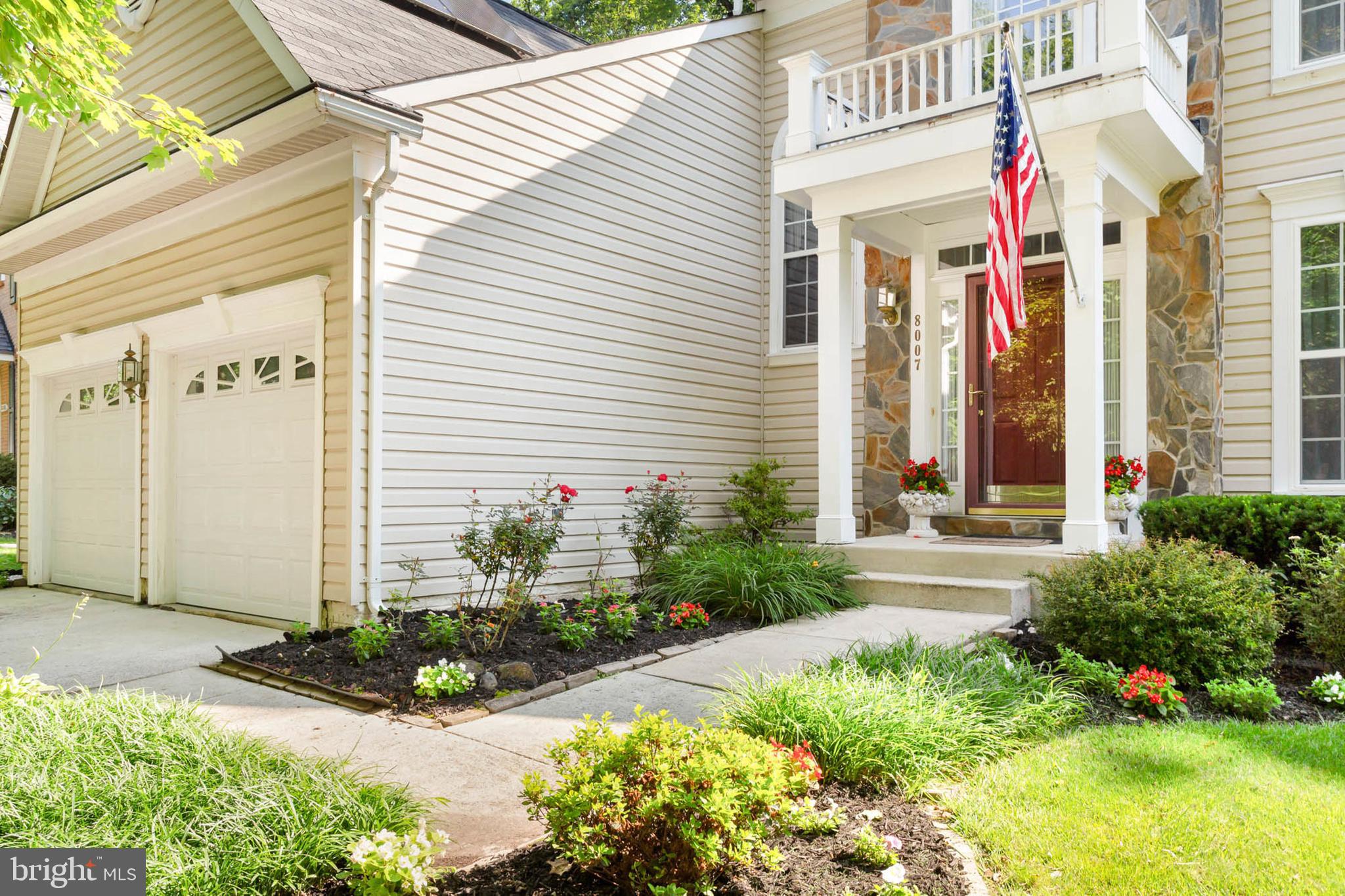 RUSSETT - Residential