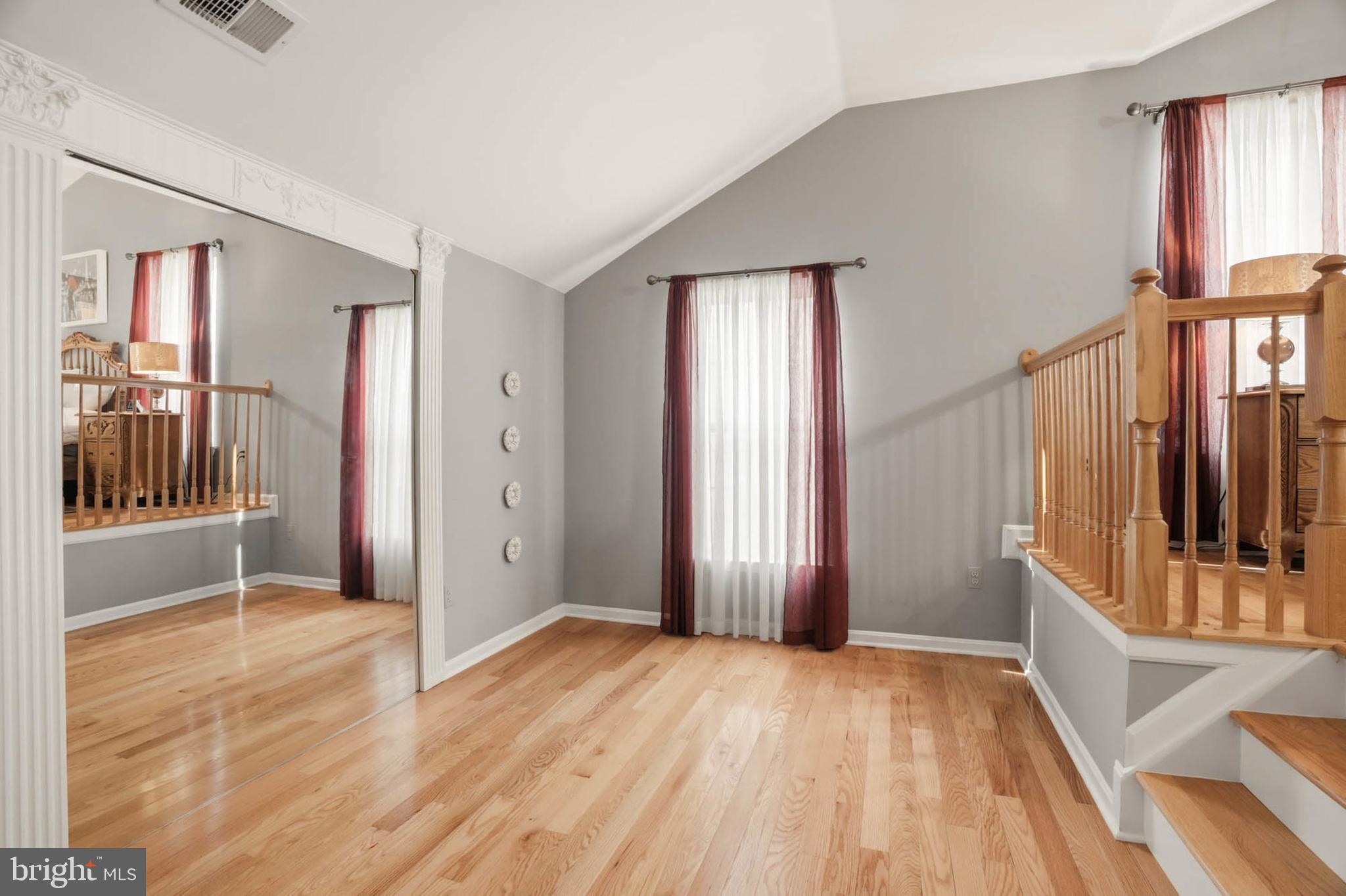 RUSSETT - Residential