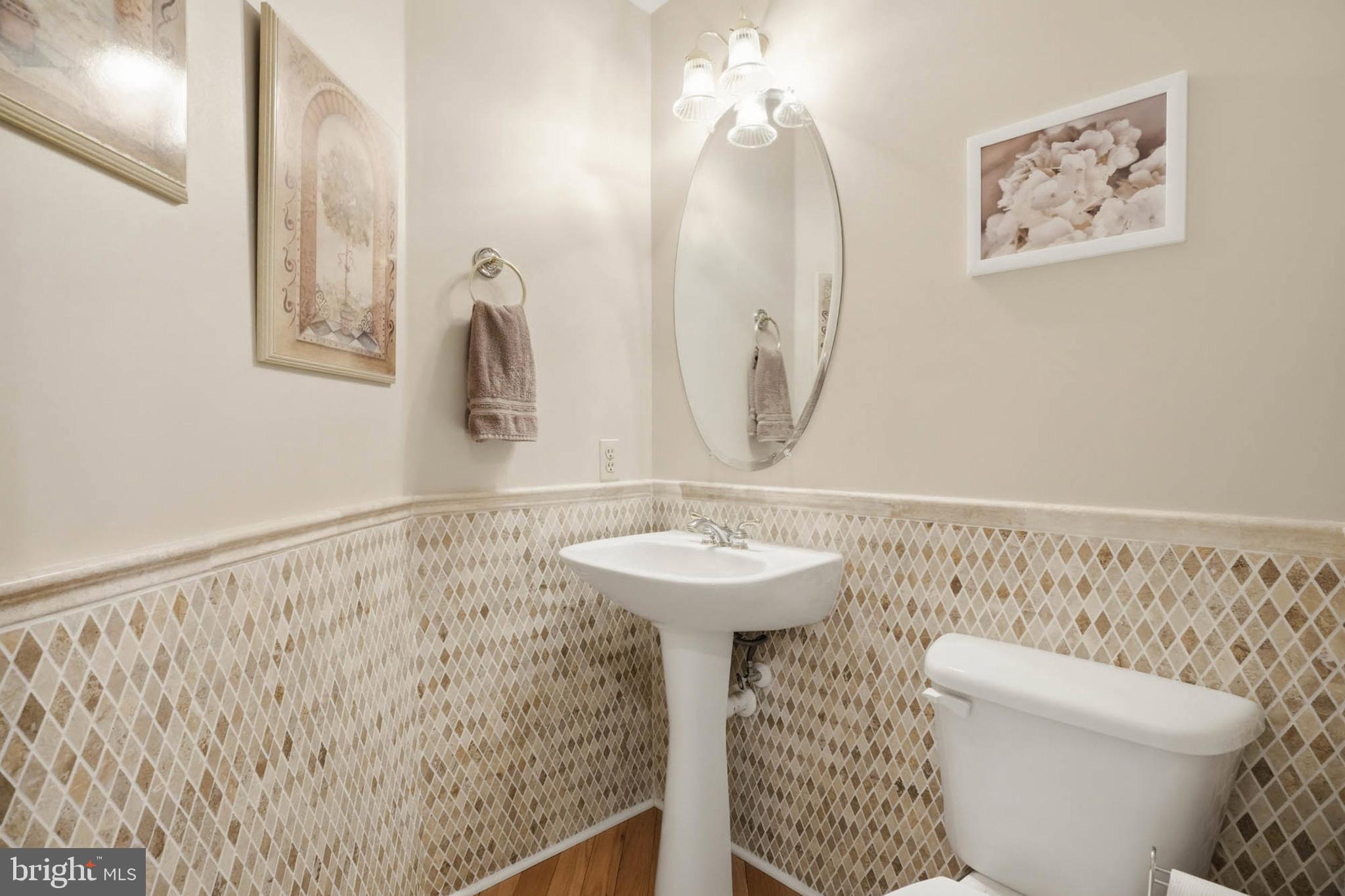 RUSSETT - Residential