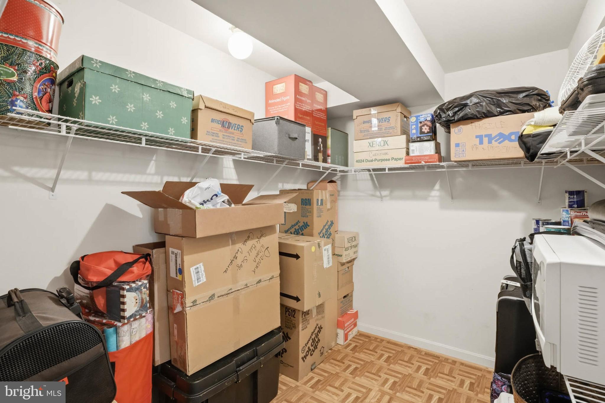 RUSSETT - Residential