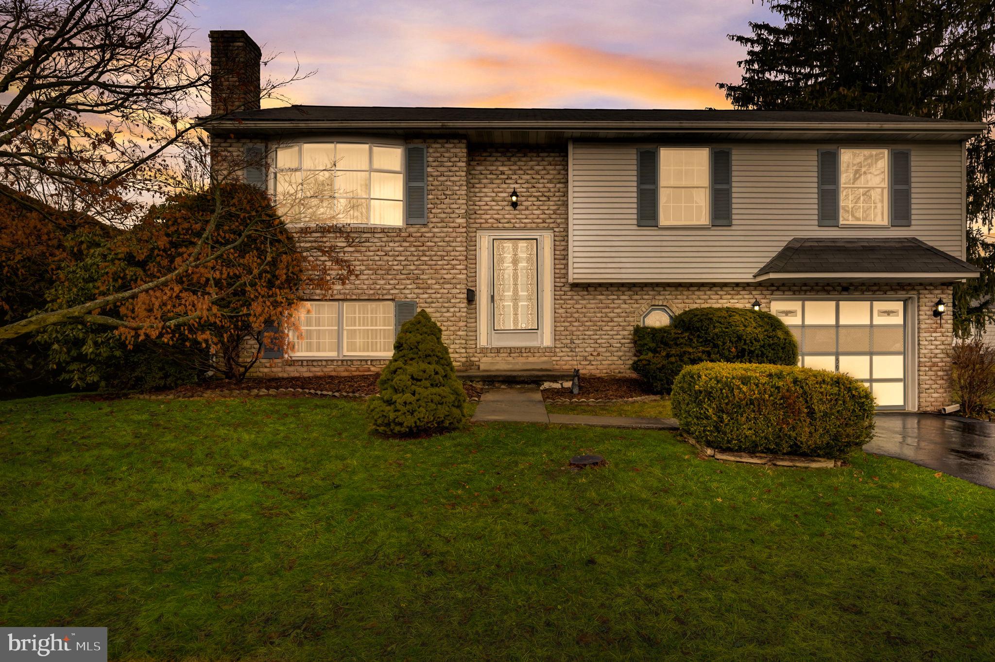 Welcome to 591 W. Woodland Road, nestled in Lower Pottsgrove. Known as a friendly community with excellent schools and proximity to King of Prussia, Exton, Reading and Allentown, this charming bi-level residence has been lovingly cared for by the same family for past 44 years.
It is a true gem and is ready for you to add your design touches and make it your own.
From its inviting curb appeal, to the well maintained interior, the design of this home offers distinct living spaces on both levels. The upper level boasts an open-concept living and dining area, perfect for entertaining friends and family.
The heart of the home is the kitchen, with ample storage and counterspace that will make cooking and meal preparation a joy. 3 bedrooms and 1 full bath finish the main floor.
Step down to the lower level where you can enjoy a cozy fire on winter nights and a bar area that is ready for entertaining. The lower level is completed with a large laundry room, office area, powder room and a stall shower.
The lower level sliding door will take you to the spacious covered patio that will be a haven for relaxation. It's the perfect spot for hosting summer BBQs or enjoying a quiet morning coffee.
Schedule your showing today. Any offers must be received by Sunday 5 PM, and sellers will make a decision by Monday 3/11/24. Please make acceptance date 3/11/24
contact co-listing agent, Maria Hyland for any questions or concerns.