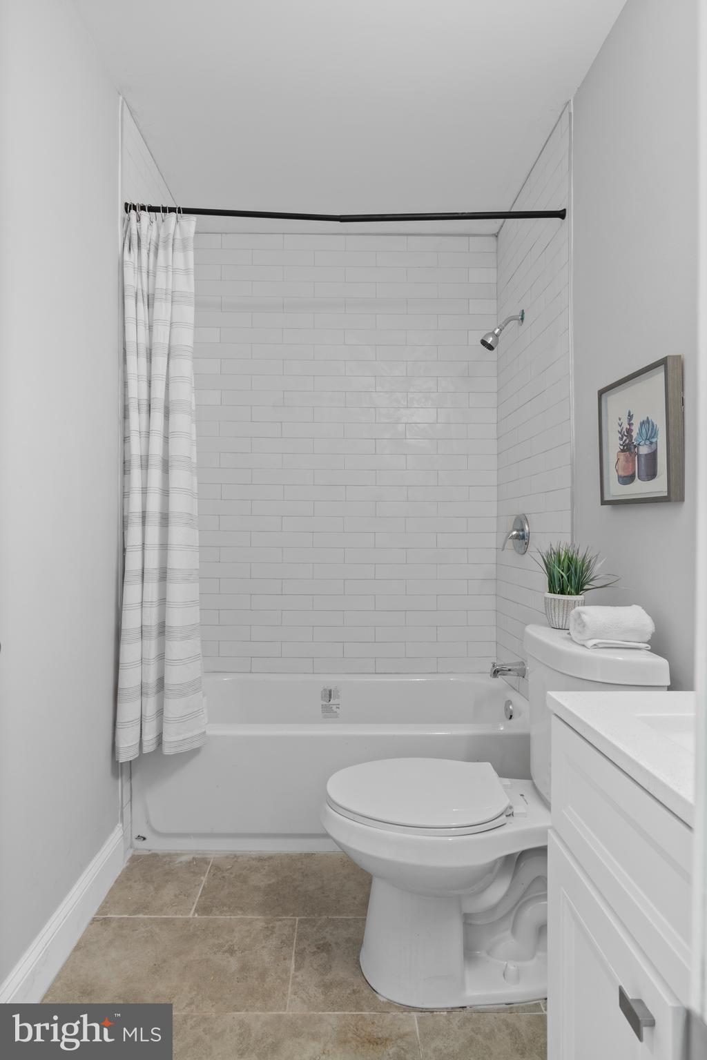 WASHINGTON VILLAGE - Residential