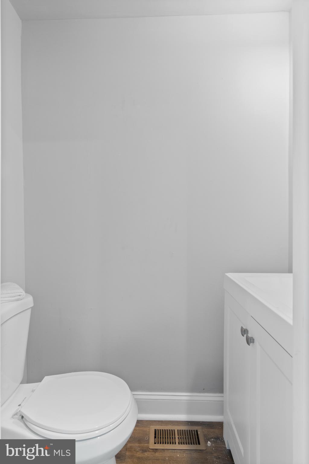 WASHINGTON VILLAGE - Residential