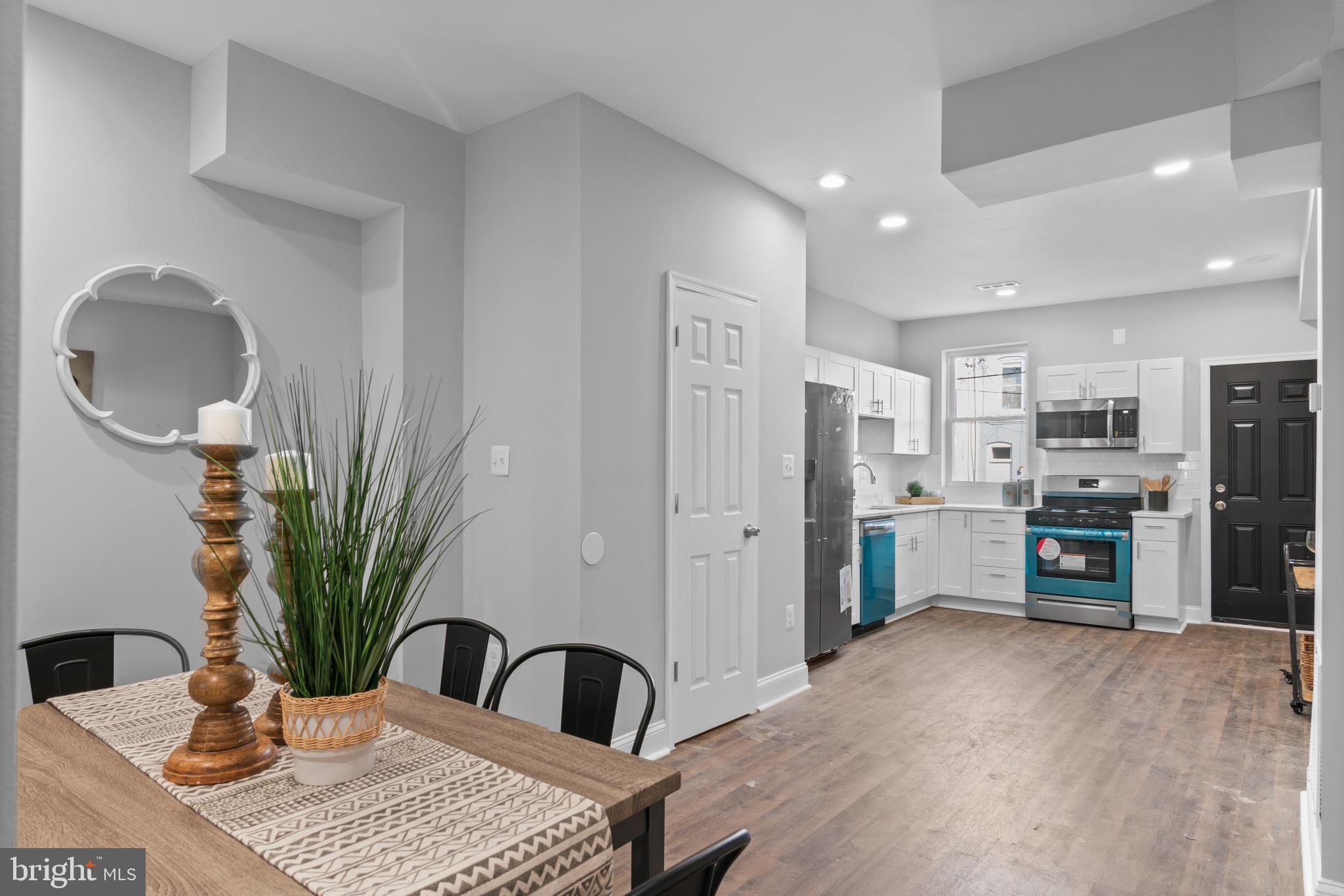 WASHINGTON VILLAGE - Residential