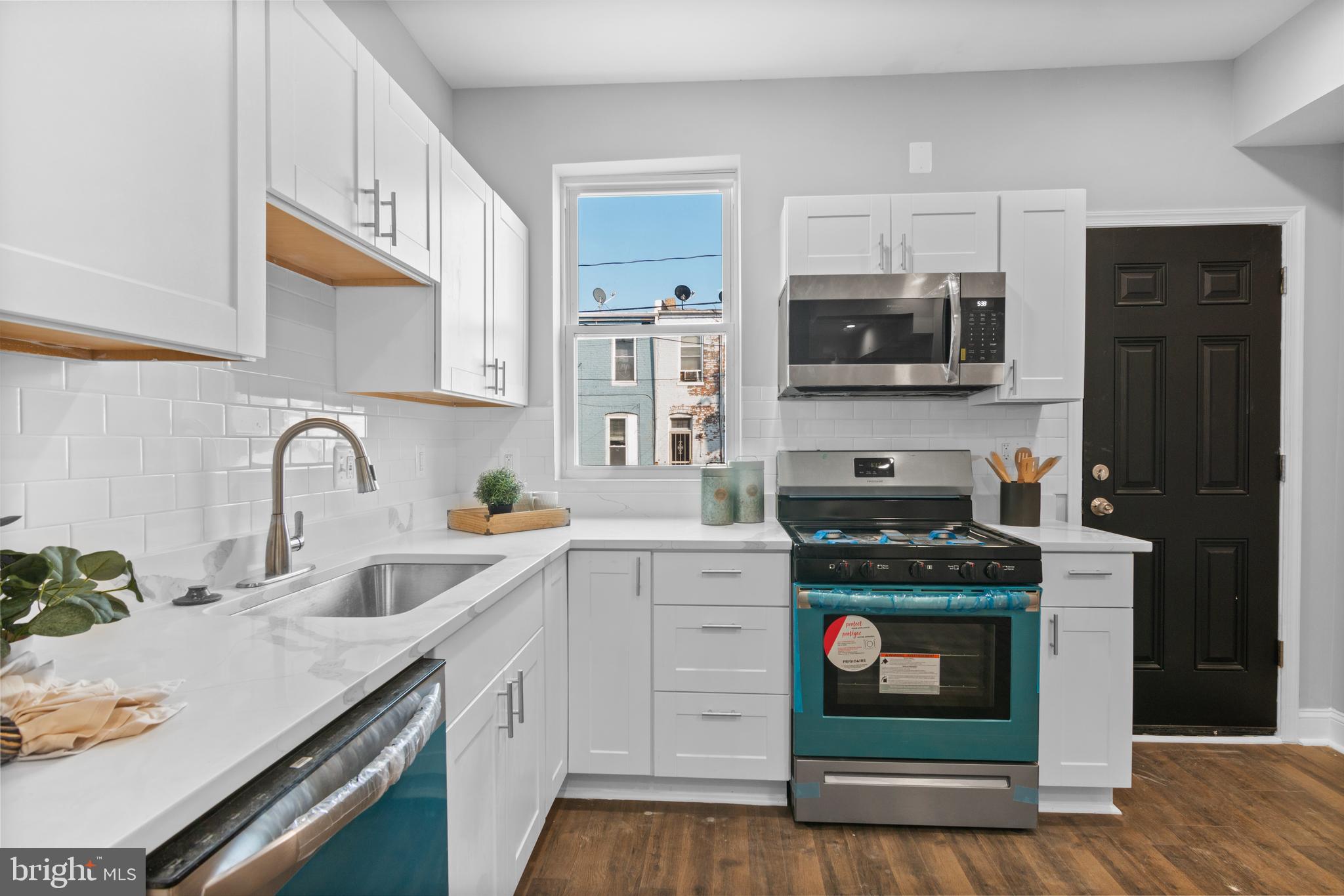 WASHINGTON VILLAGE - Residential