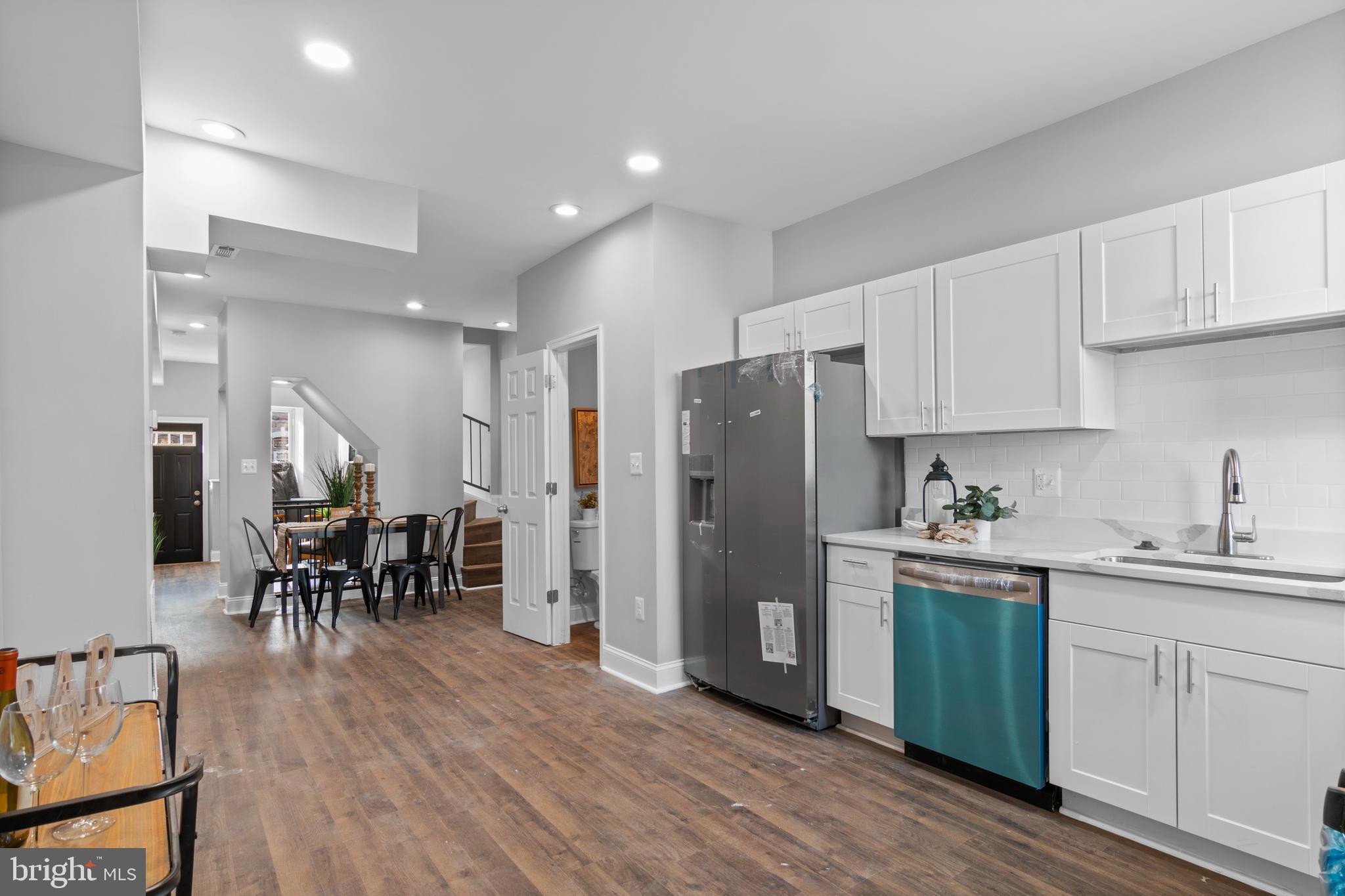 WASHINGTON VILLAGE - Residential