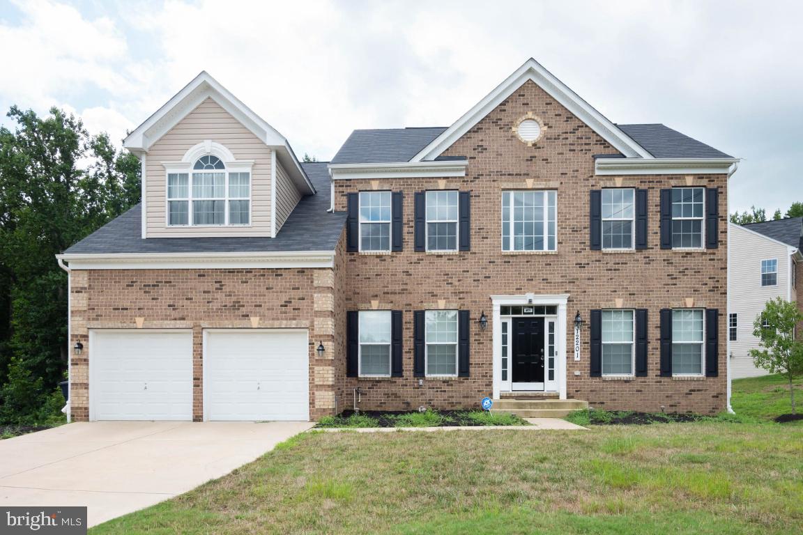 WALLACE LANDING - Residential Lease