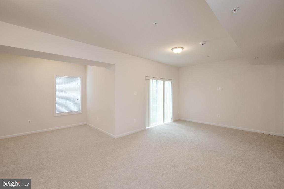 WALLACE LANDING - Residential Lease