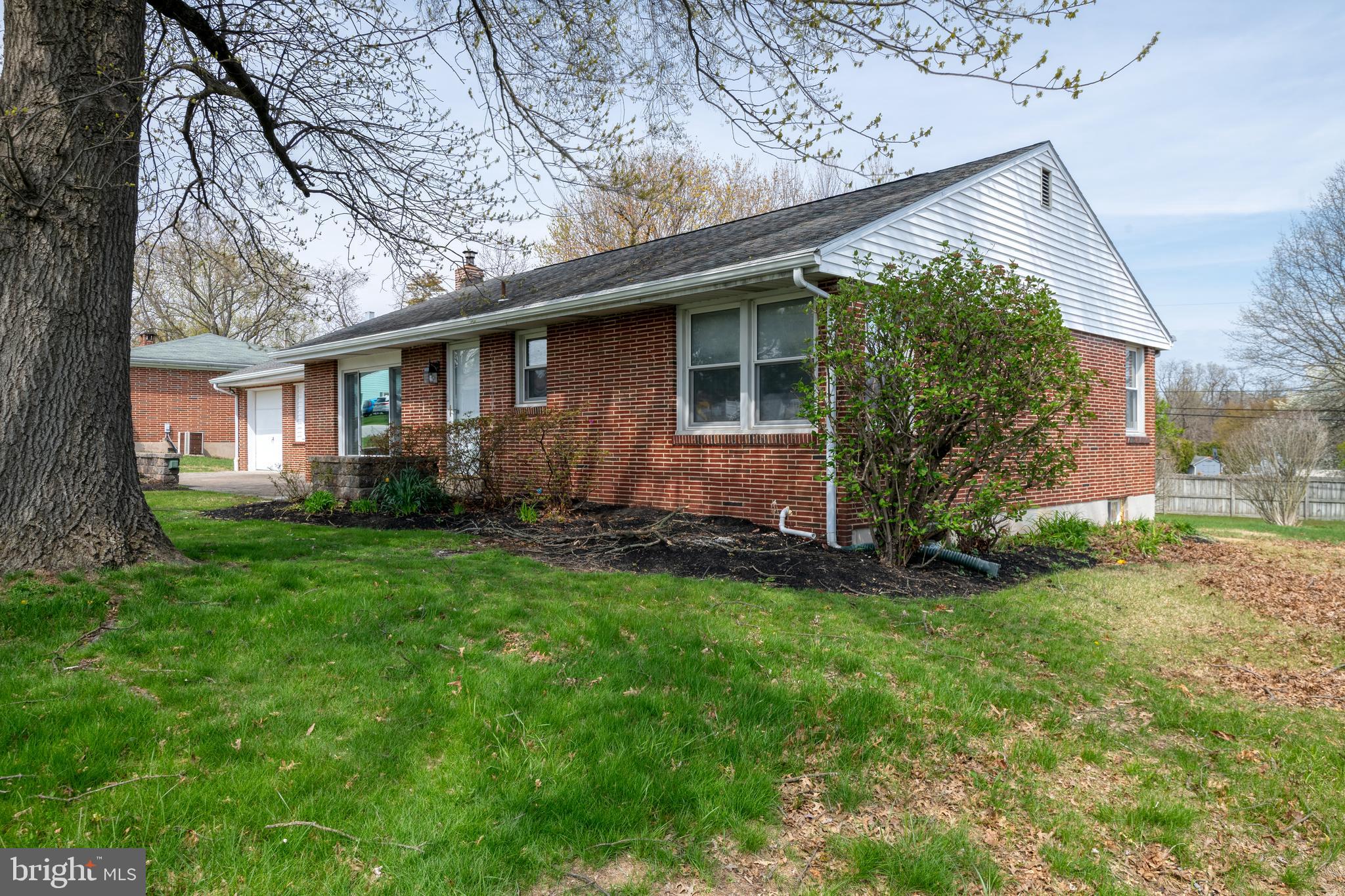 1515 NITTANY LANE