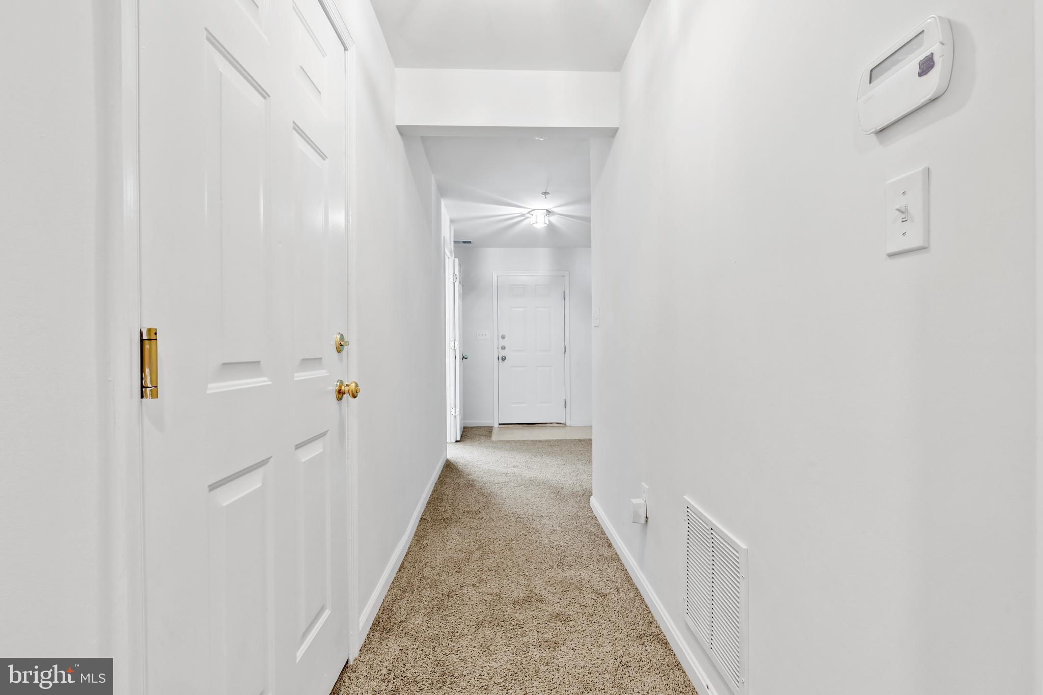 BELVEDERE SQUARE - Commercial Sale