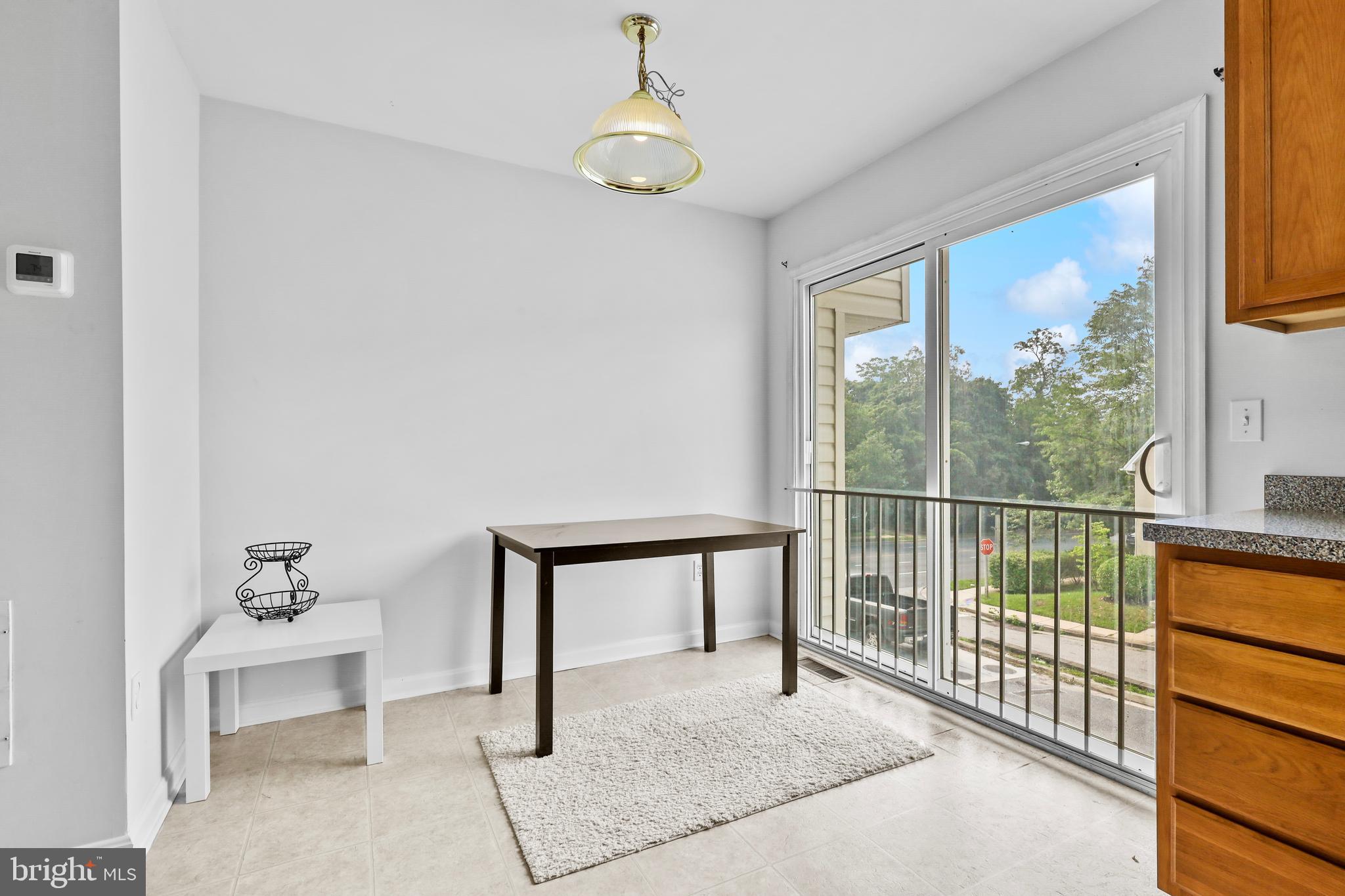 BELVEDERE SQUARE - Commercial Sale