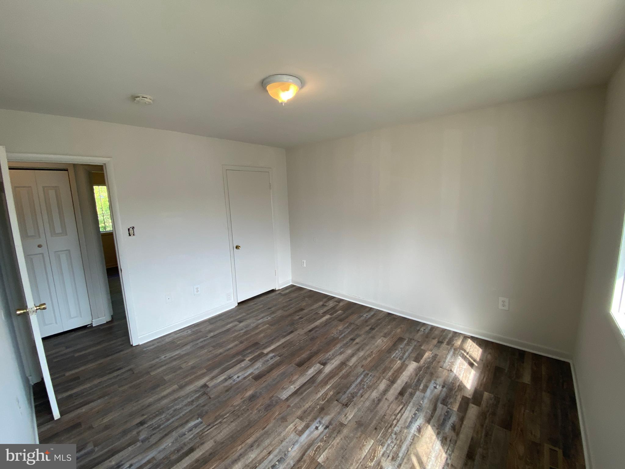 LAFAYETTE VILLAGE - Residential Lease