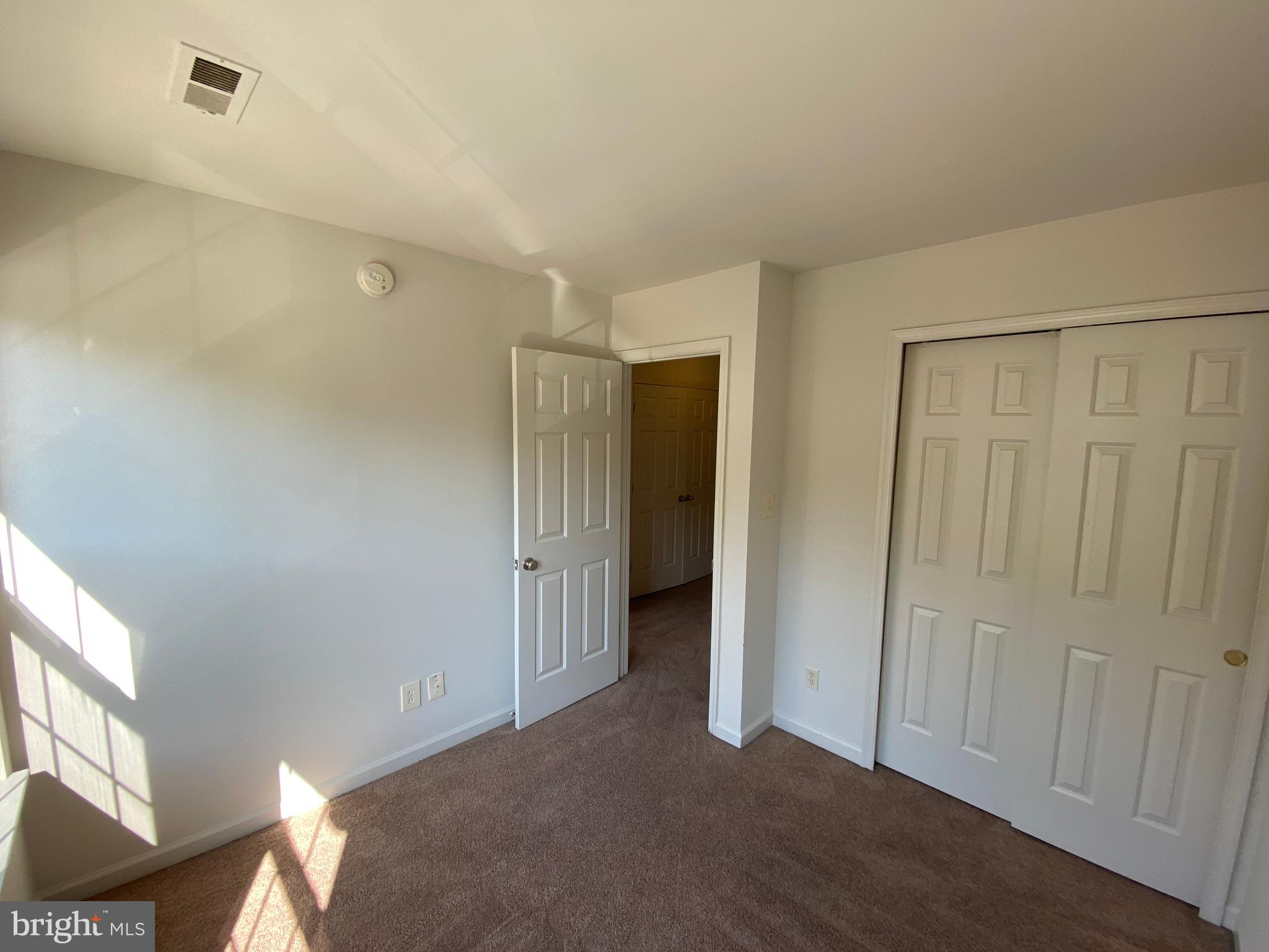 LAFAYETTE VILLAGE - Residential Lease