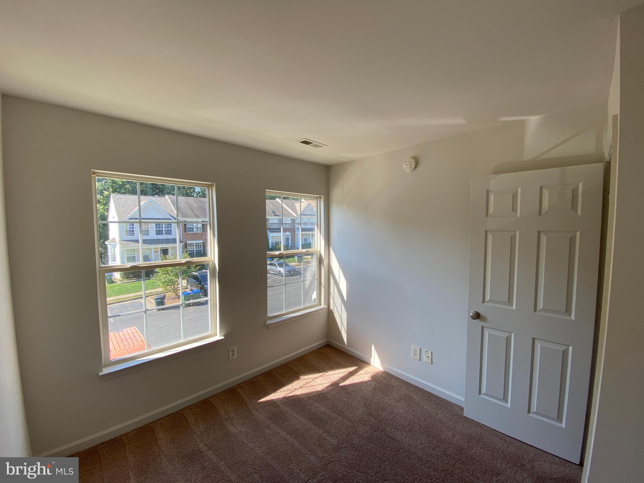 LAFAYETTE VILLAGE - Residential Lease