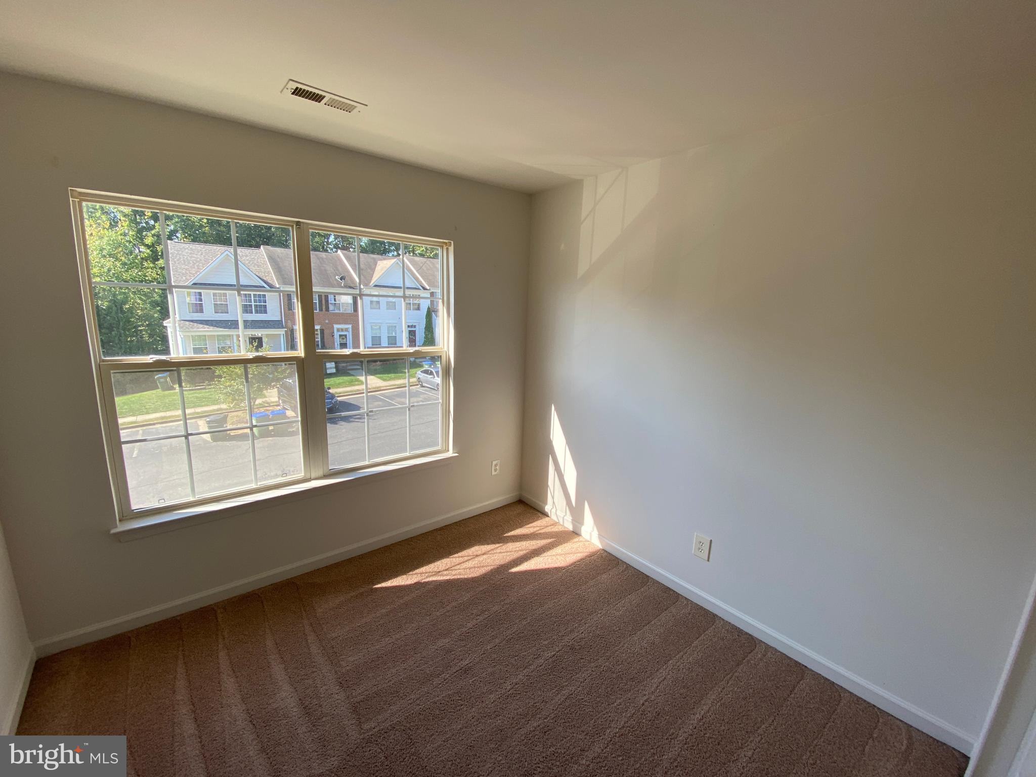 LAFAYETTE VILLAGE - Residential Lease