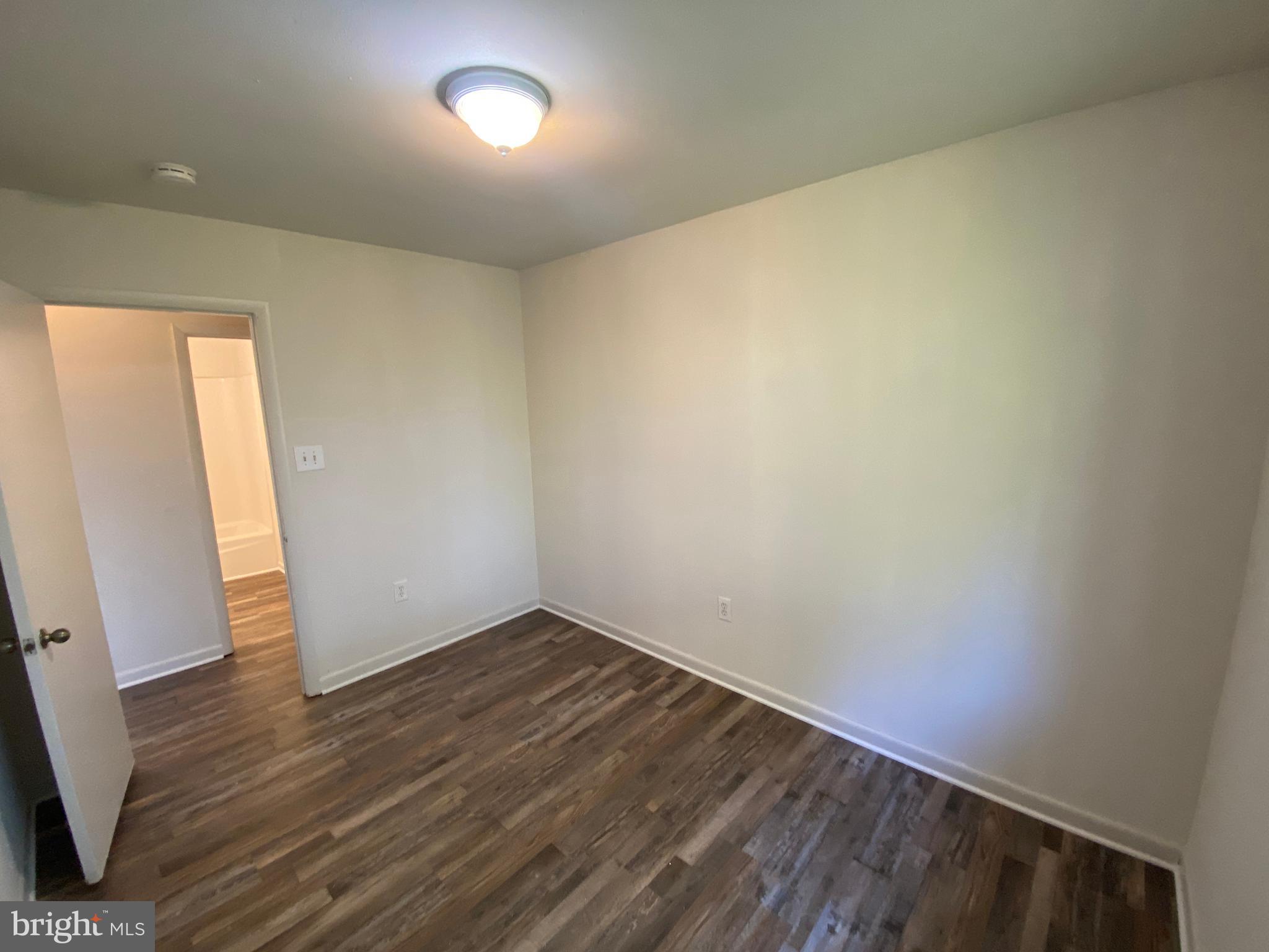 LAFAYETTE VILLAGE - Residential Lease