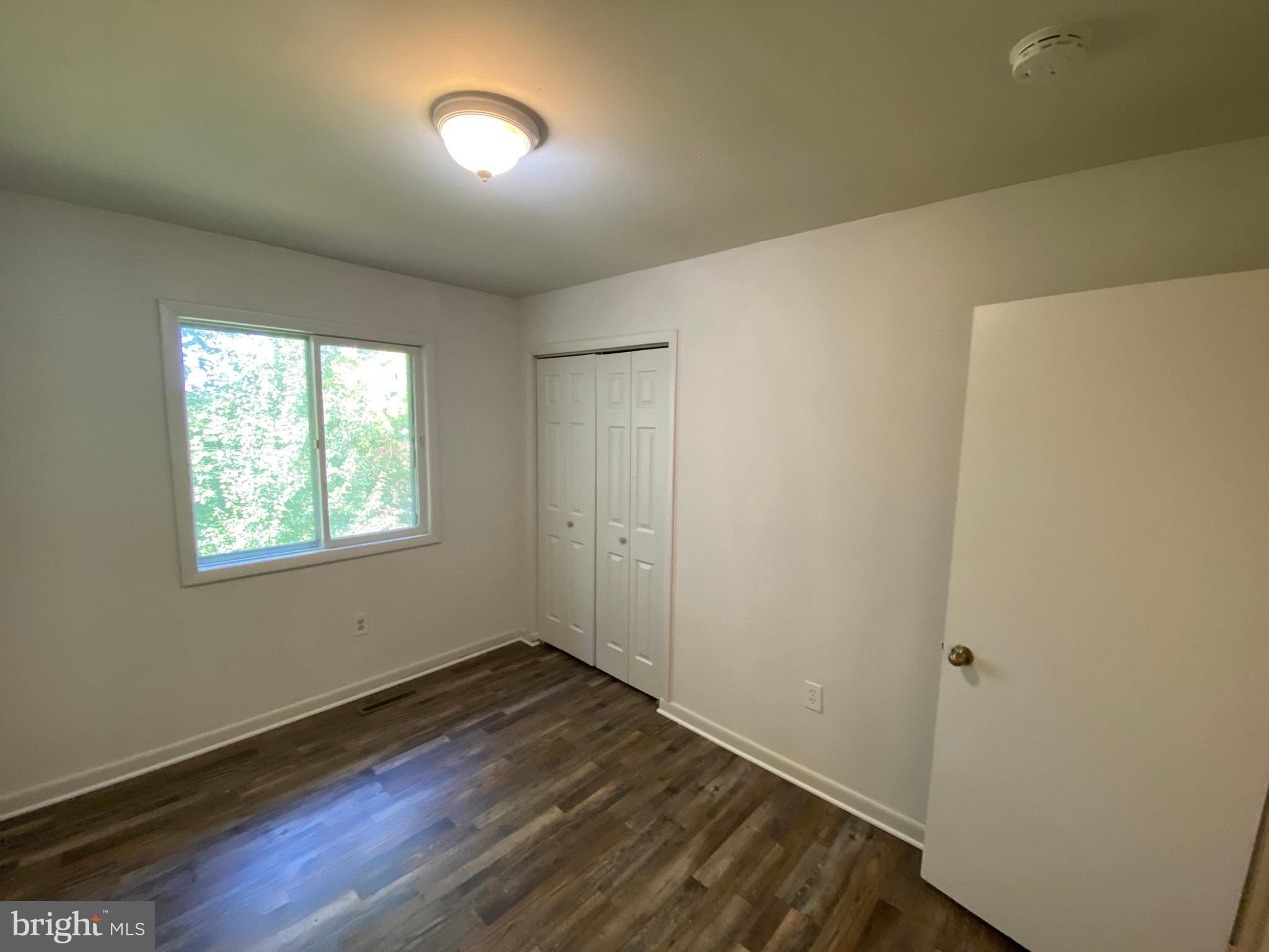 LAFAYETTE VILLAGE - Residential Lease