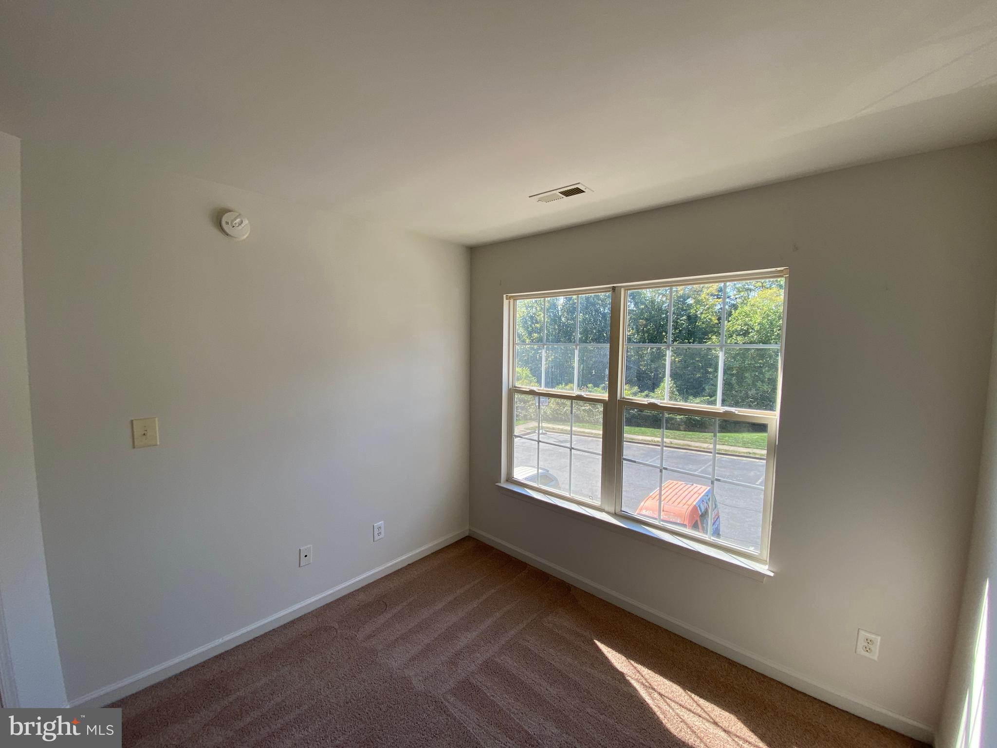 LAFAYETTE VILLAGE - Residential Lease