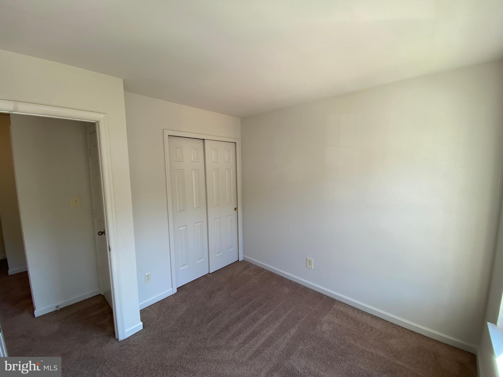 LAFAYETTE VILLAGE - Residential Lease