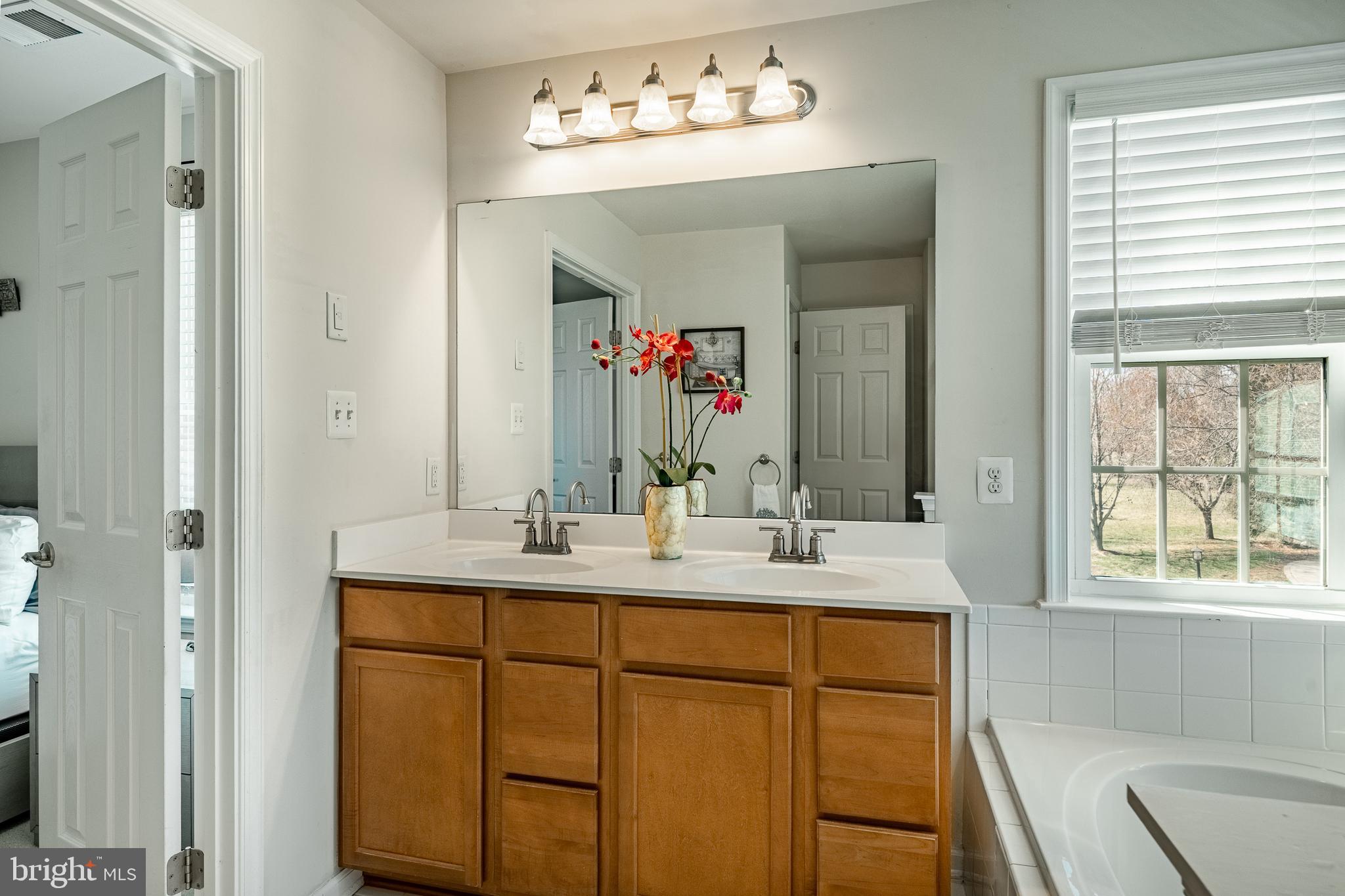 KIMBERTON MEADOWS - Residential