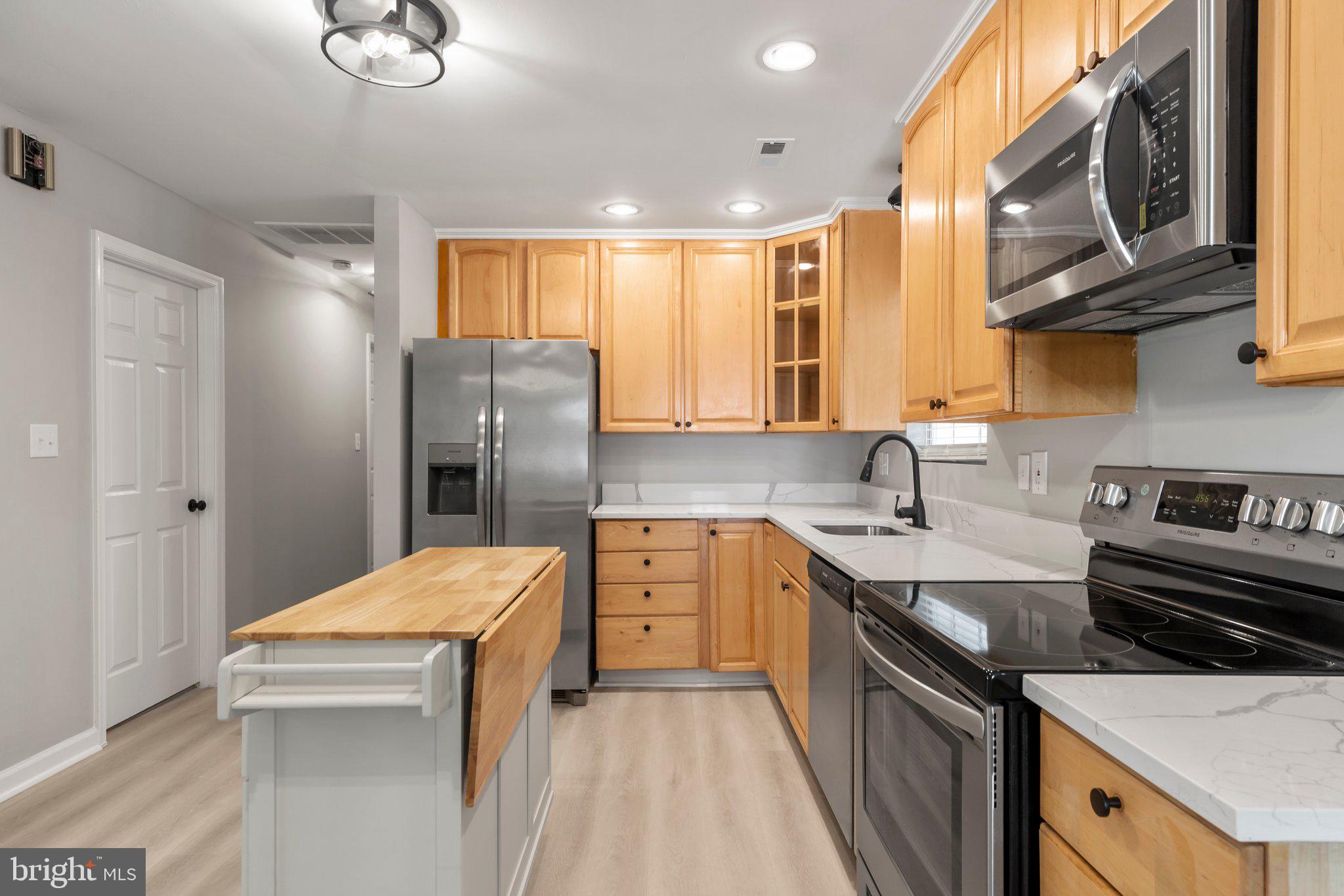 CAMPBELL CREEK VILLAGE - Residential