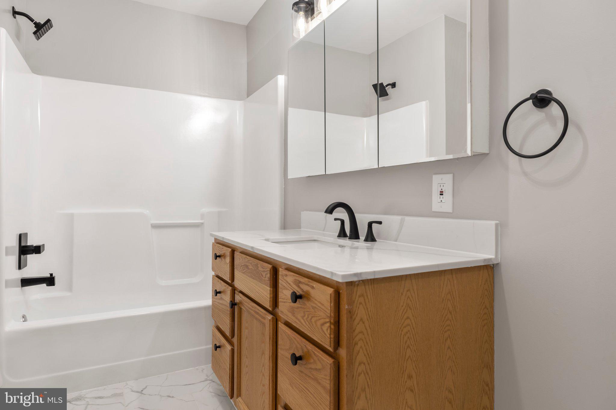 CAMPBELL CREEK VILLAGE - Residential