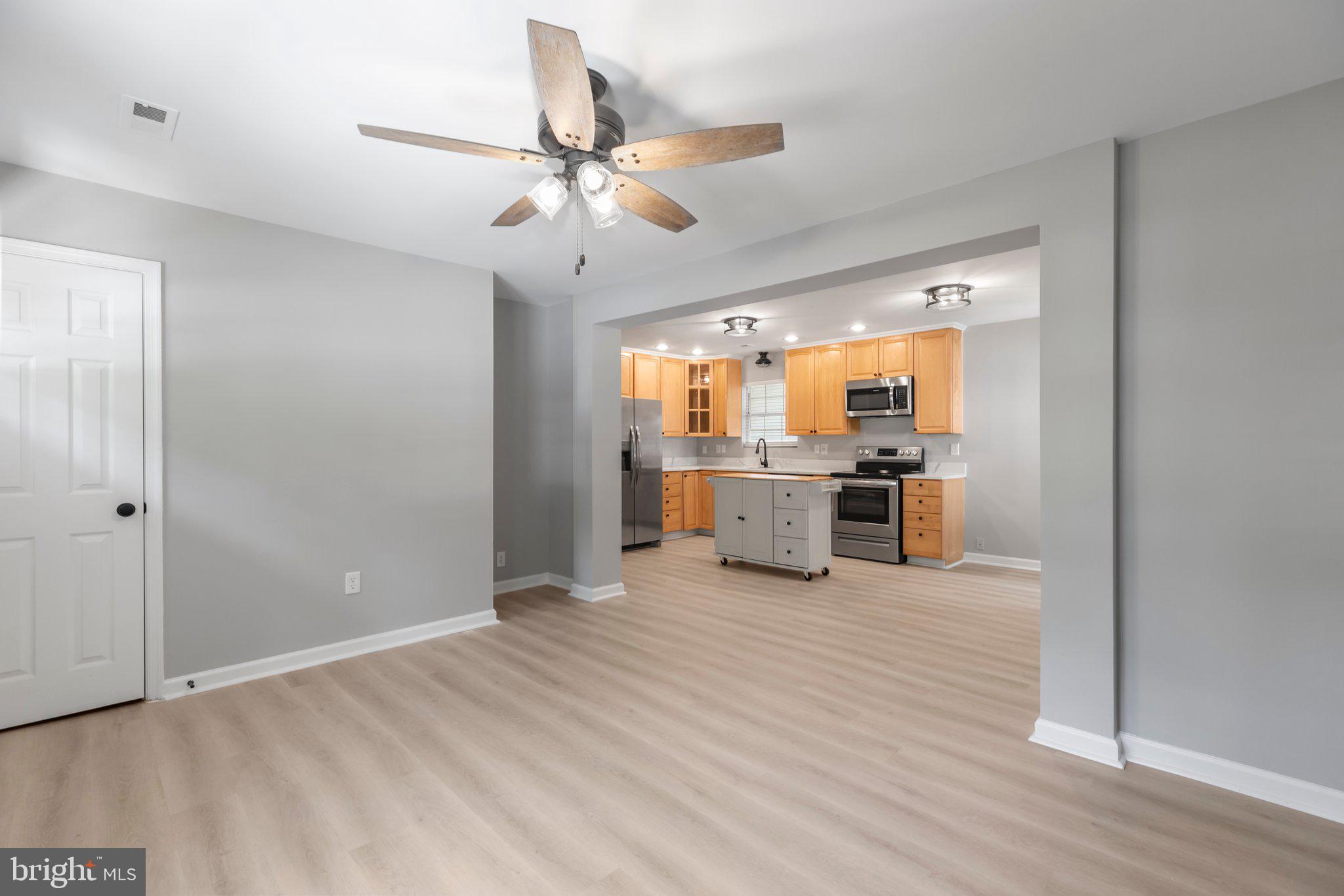 CAMPBELL CREEK VILLAGE - Residential