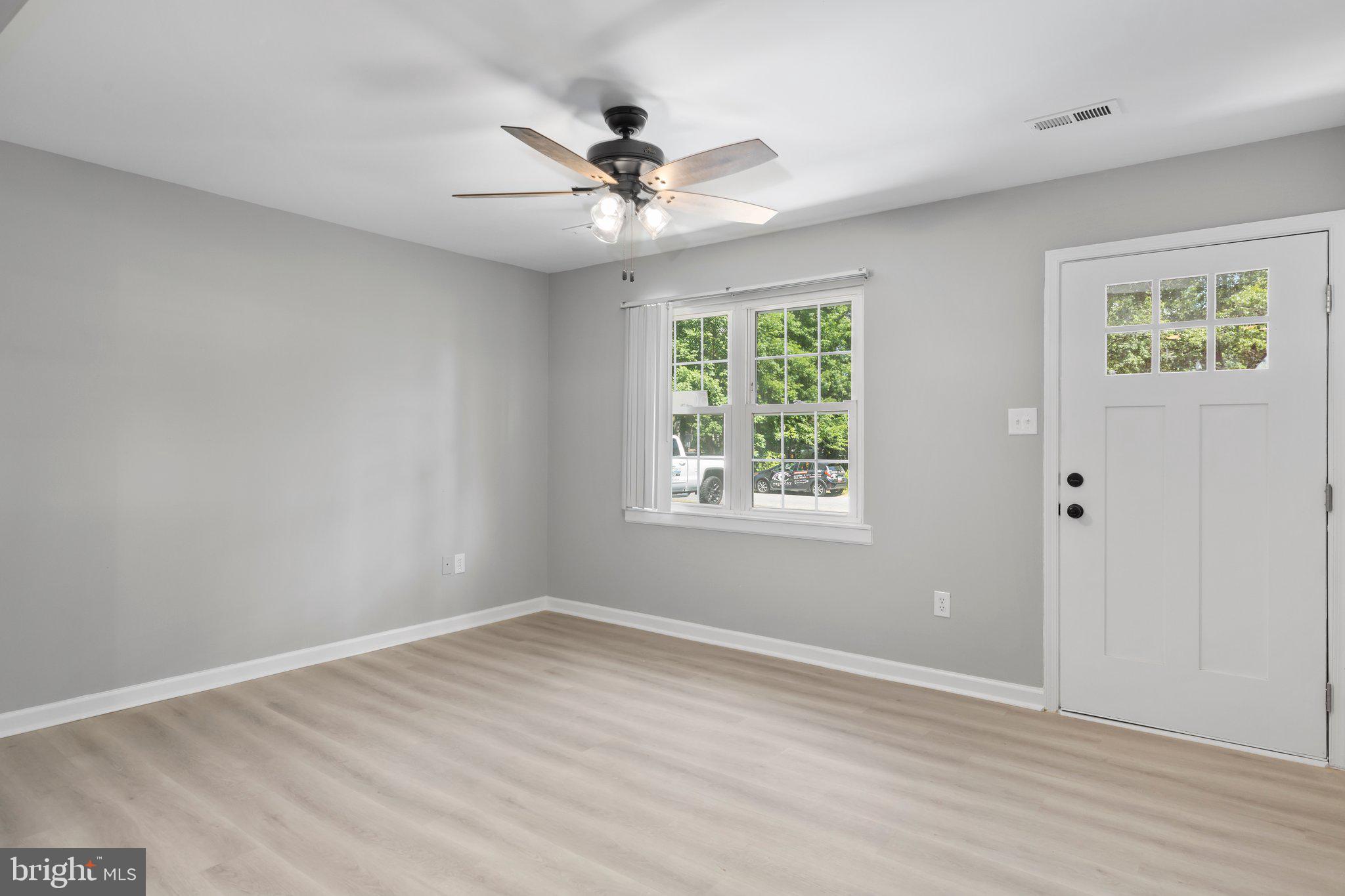 CAMPBELL CREEK VILLAGE - Residential