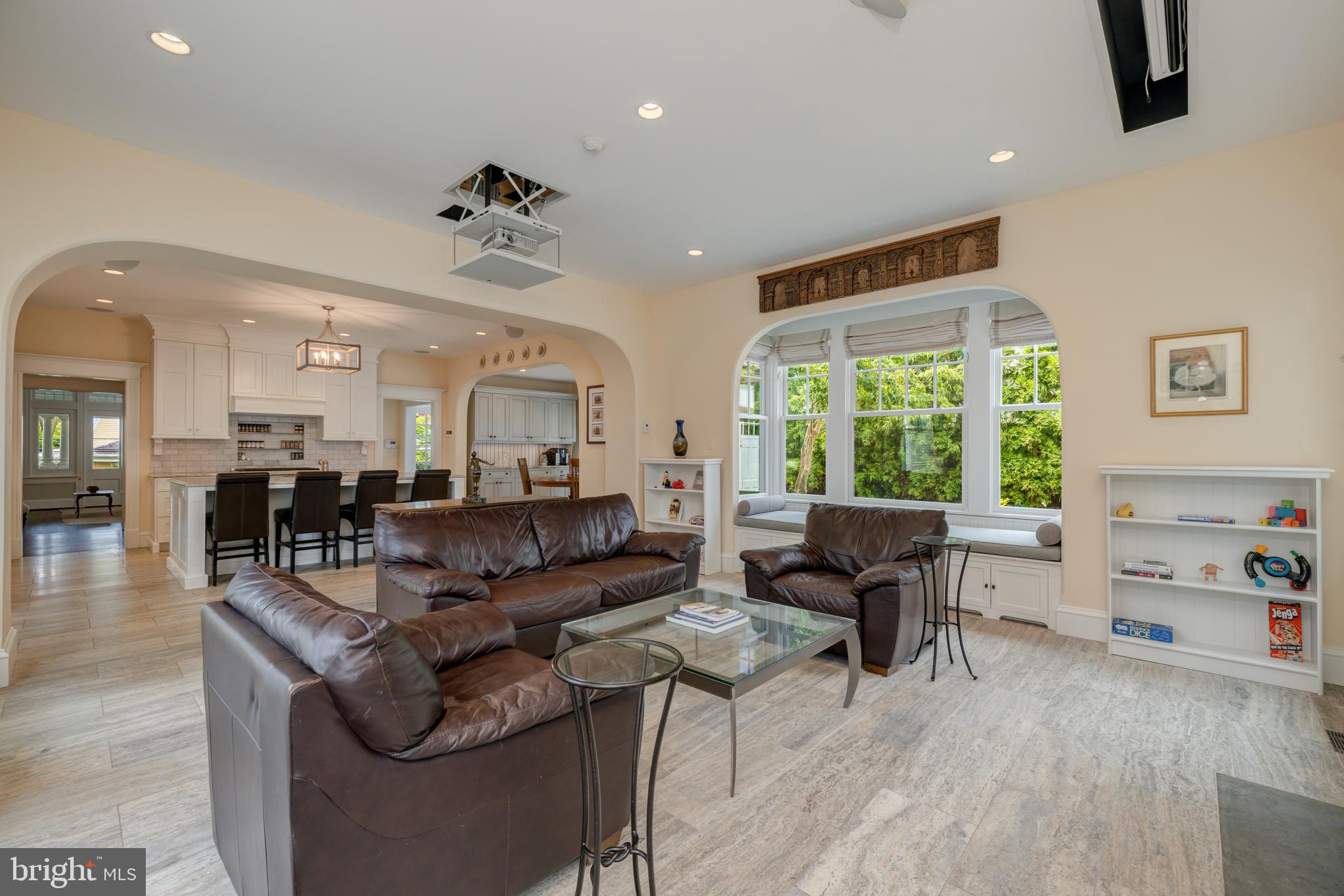 CLEVELAND PARK - Residential