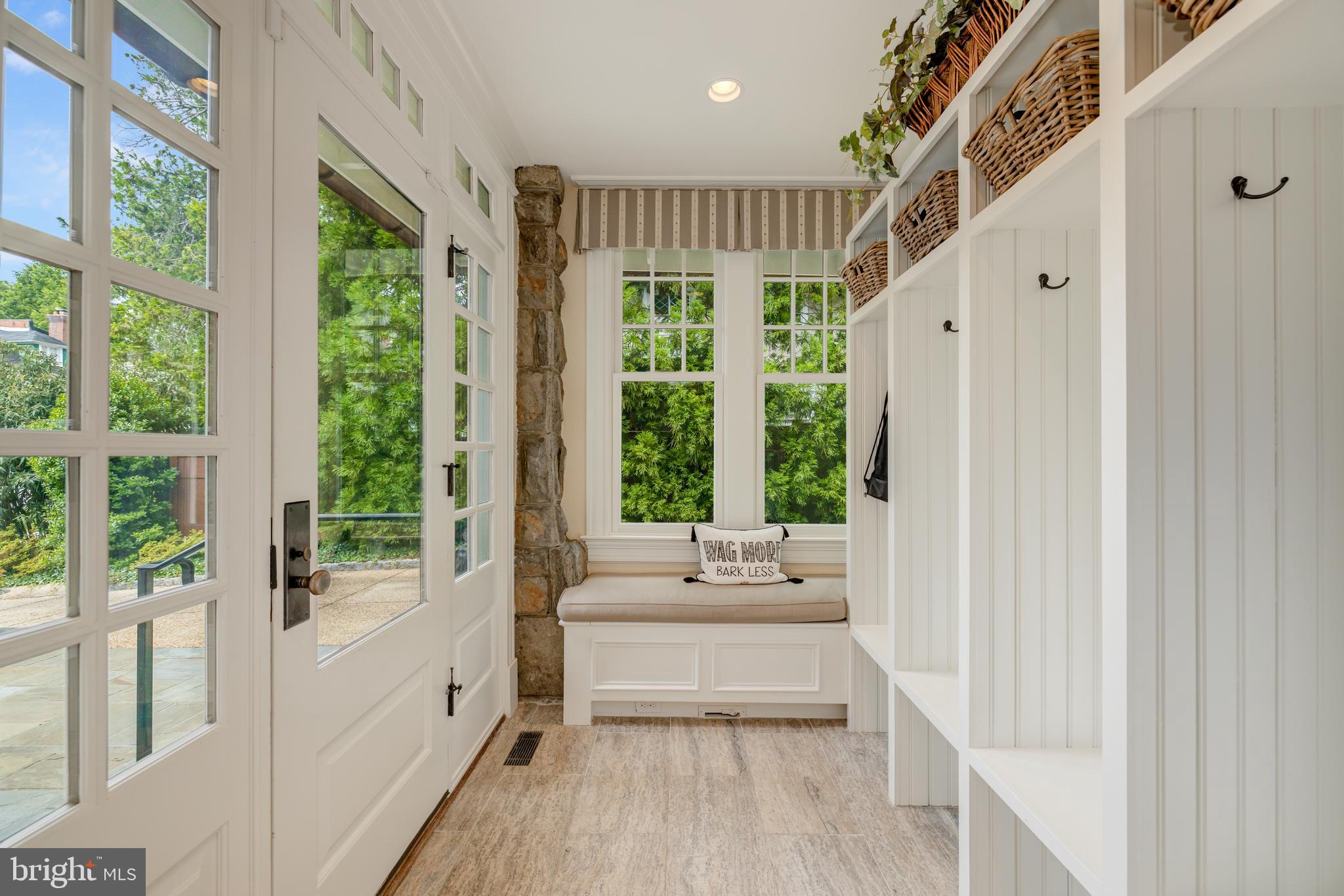 CLEVELAND PARK - Residential