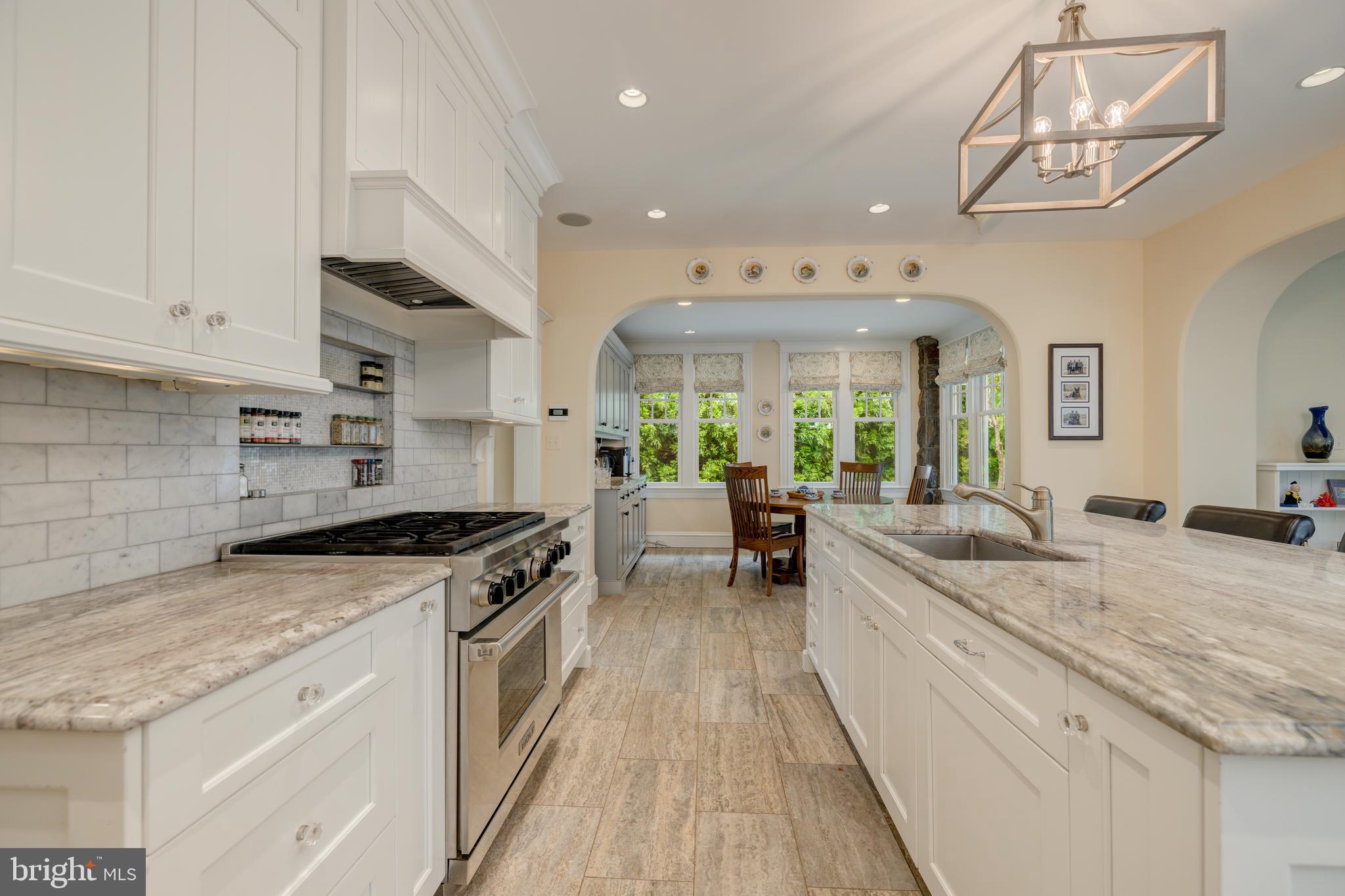 CLEVELAND PARK - Residential