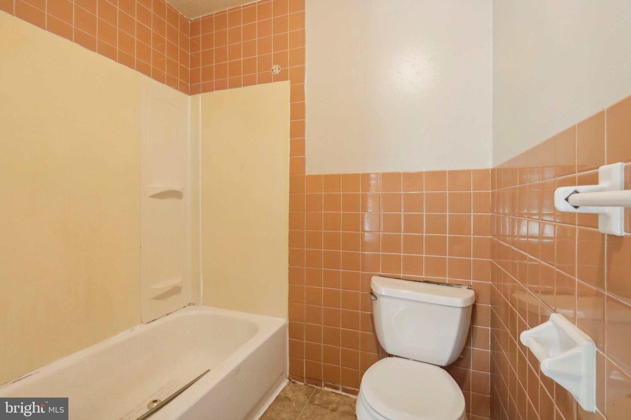 NORRISTOWN - Residential Income