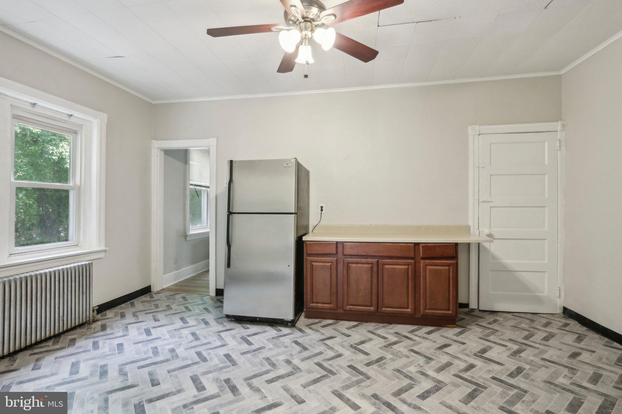 NORRISTOWN - Residential Income