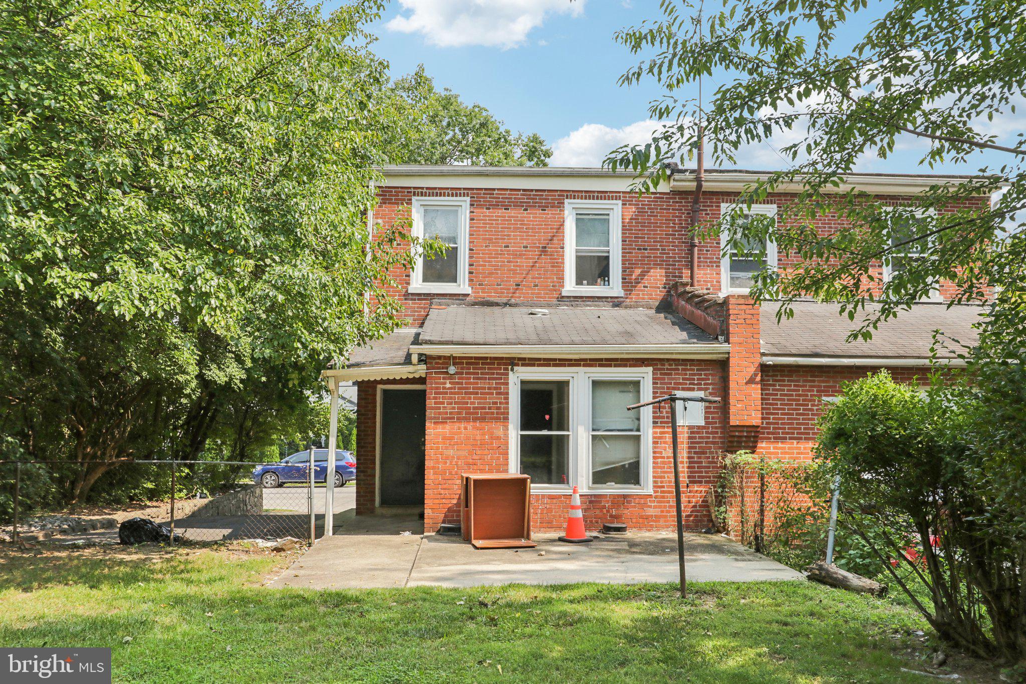 NORRISTOWN - Residential Income