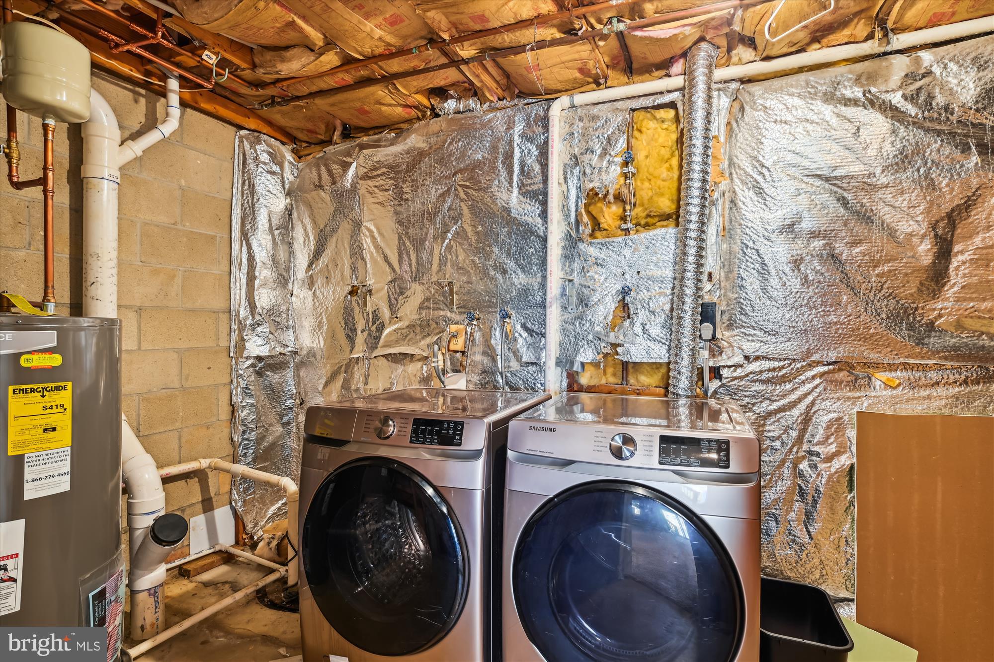 VILLAGE OF SILVER HALL - Residential