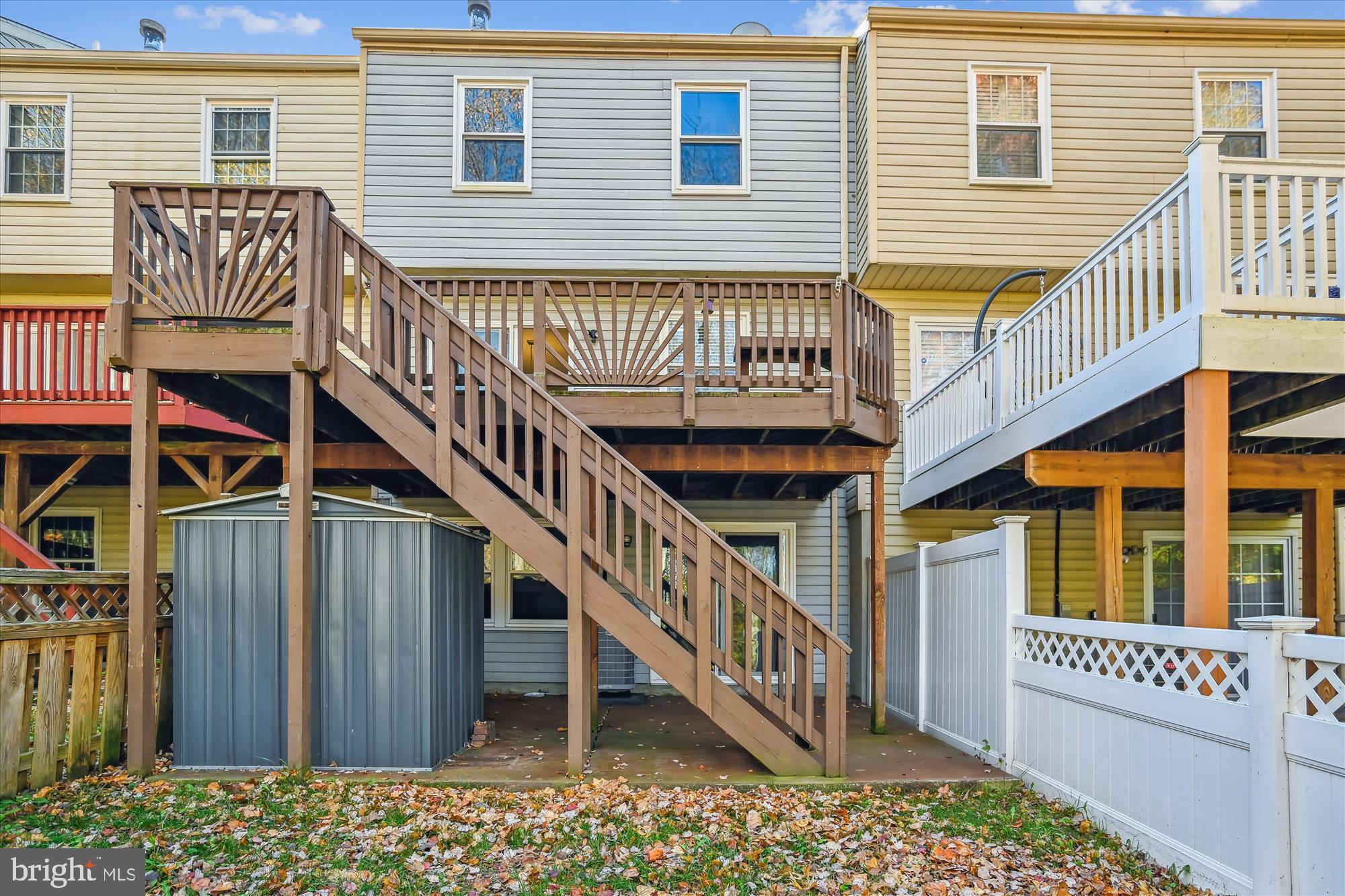 VILLAGE OF SILVER HALL - Residential