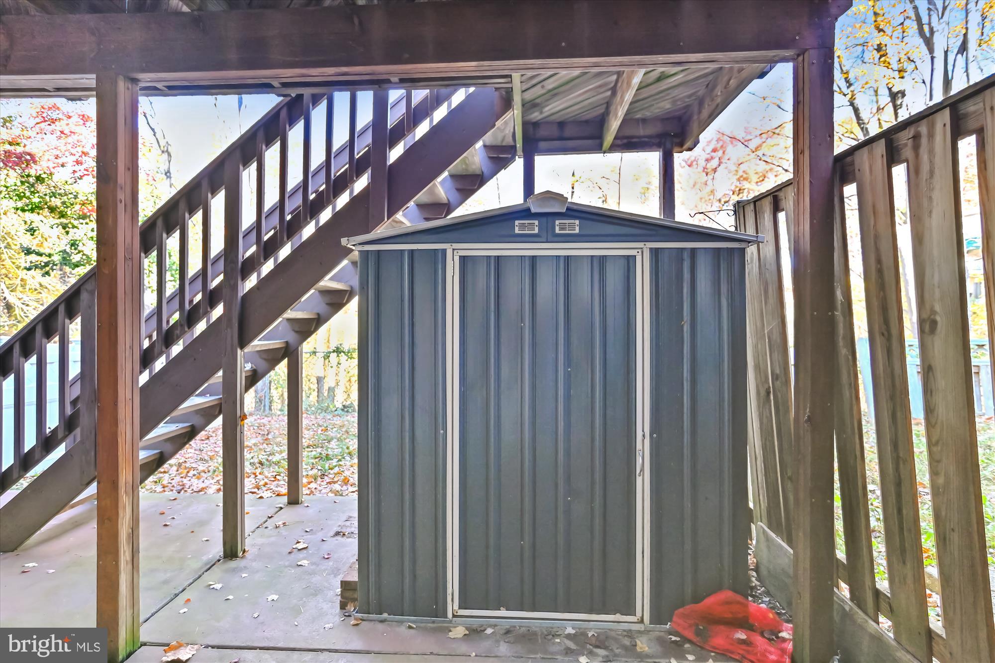 VILLAGE OF SILVER HALL - Residential