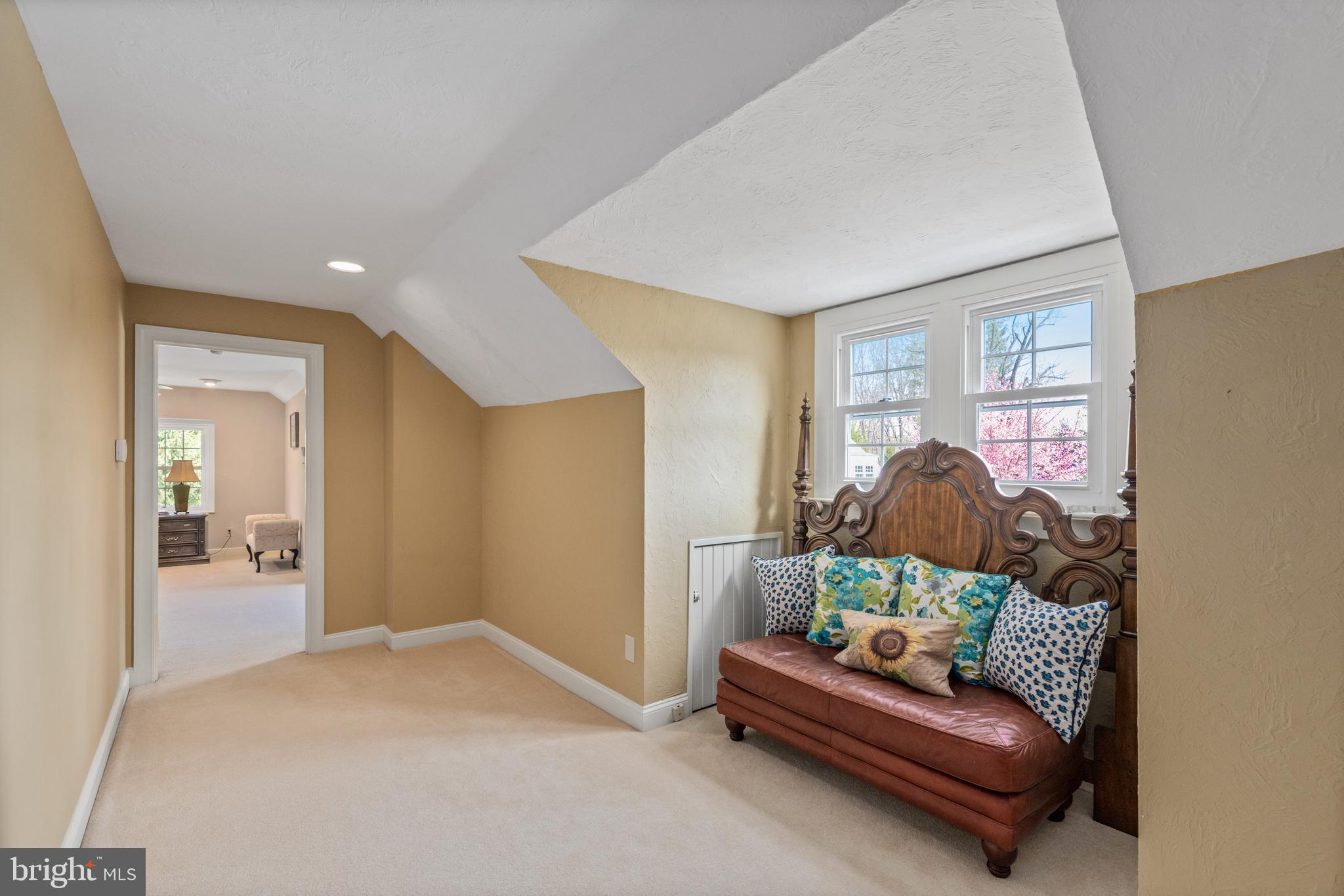 TARLETON ESTATES - Residential