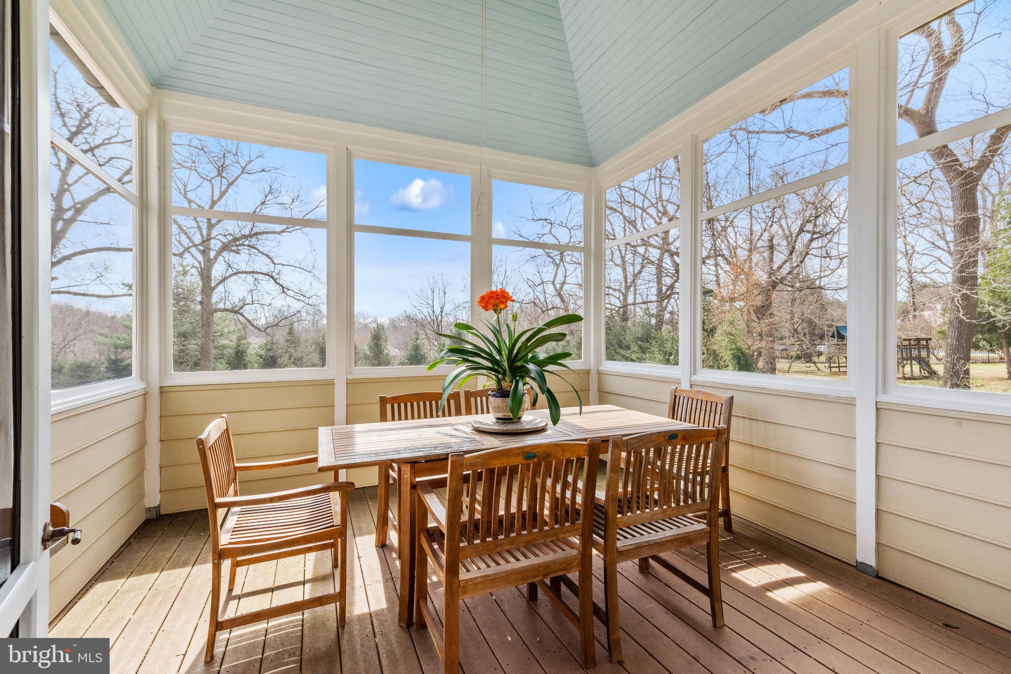 TARLETON ESTATES - Residential