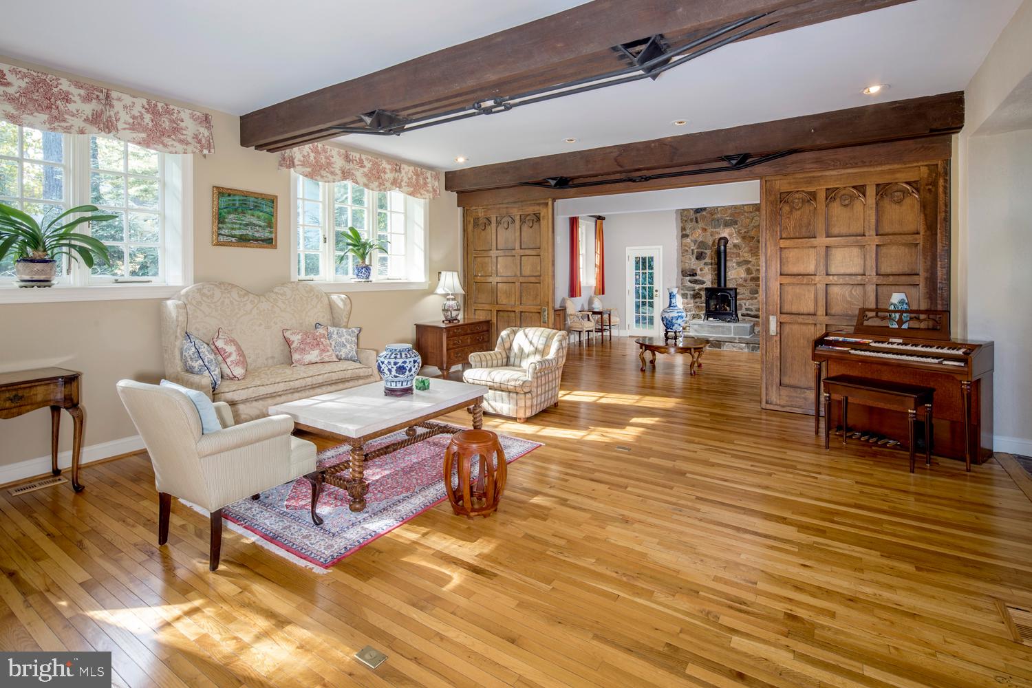 TARLETON ESTATES - Residential