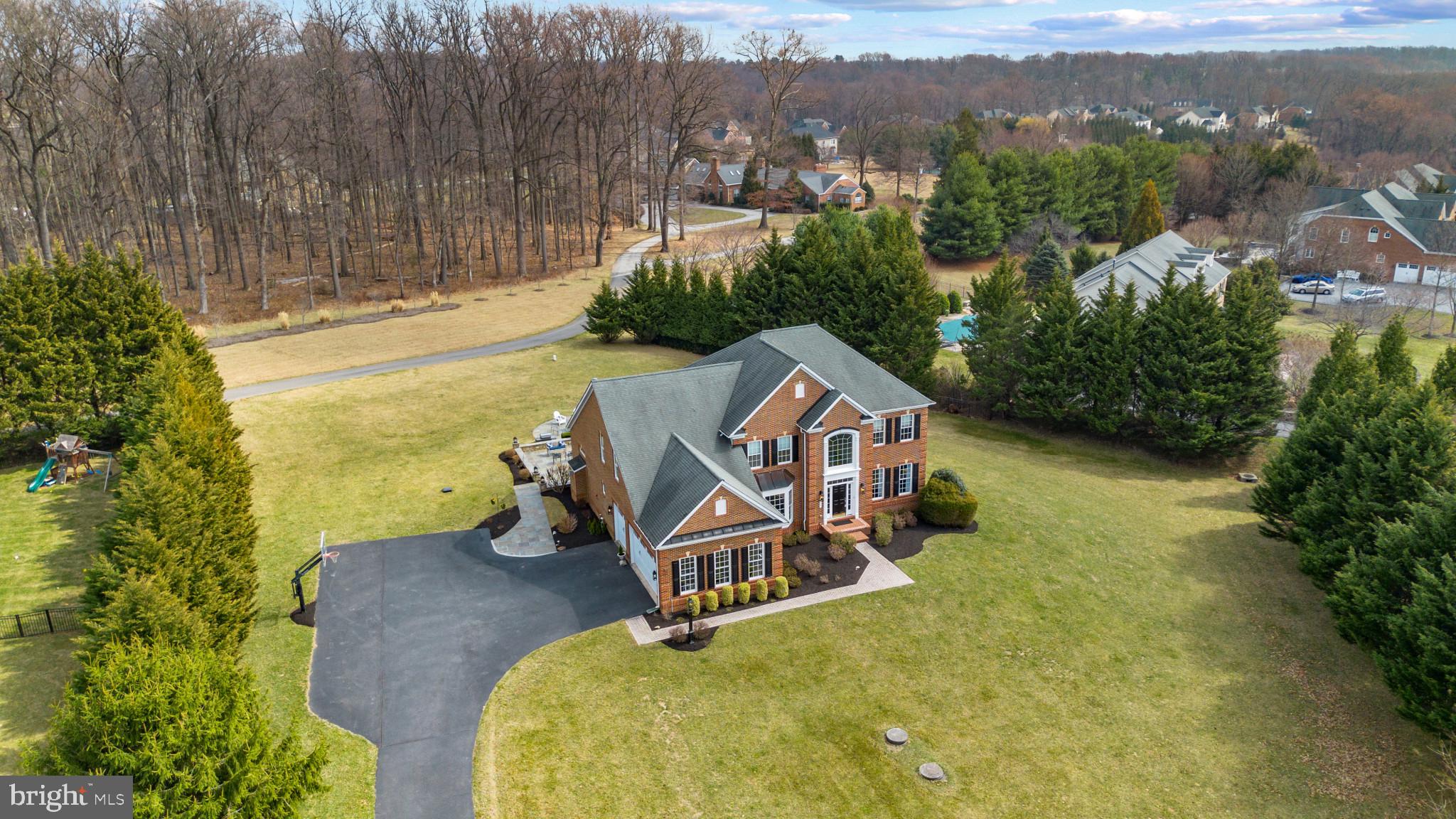 908 MONAGHAN COURT