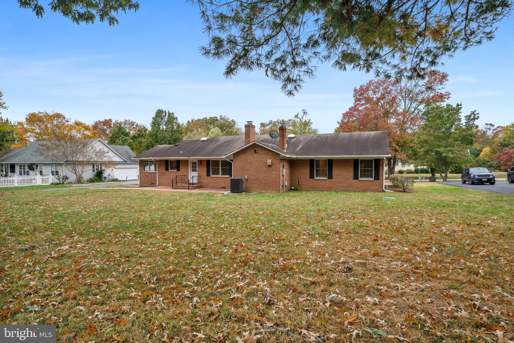 SOCIETY HILL - Residential Lease