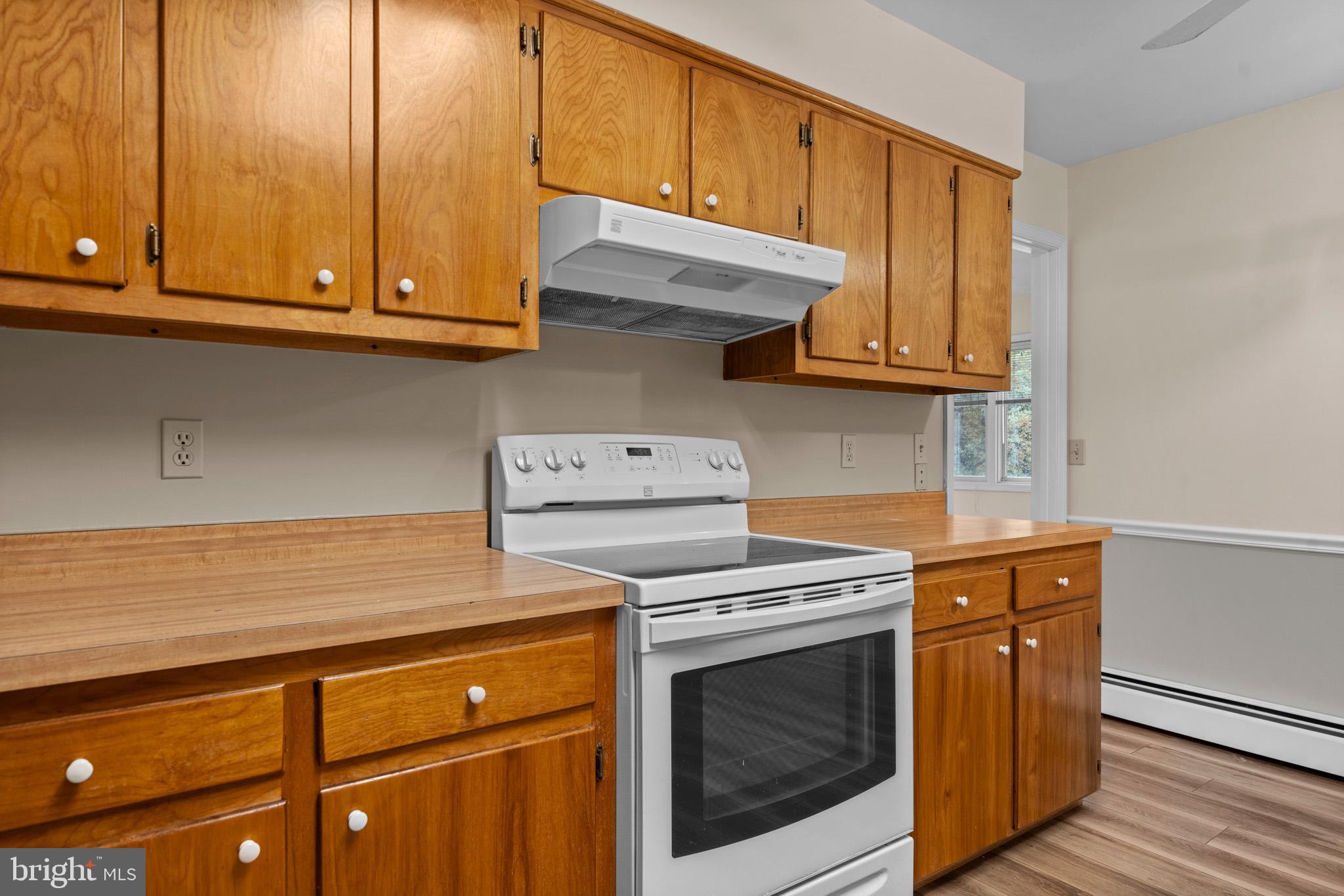 SOCIETY HILL - Residential Lease