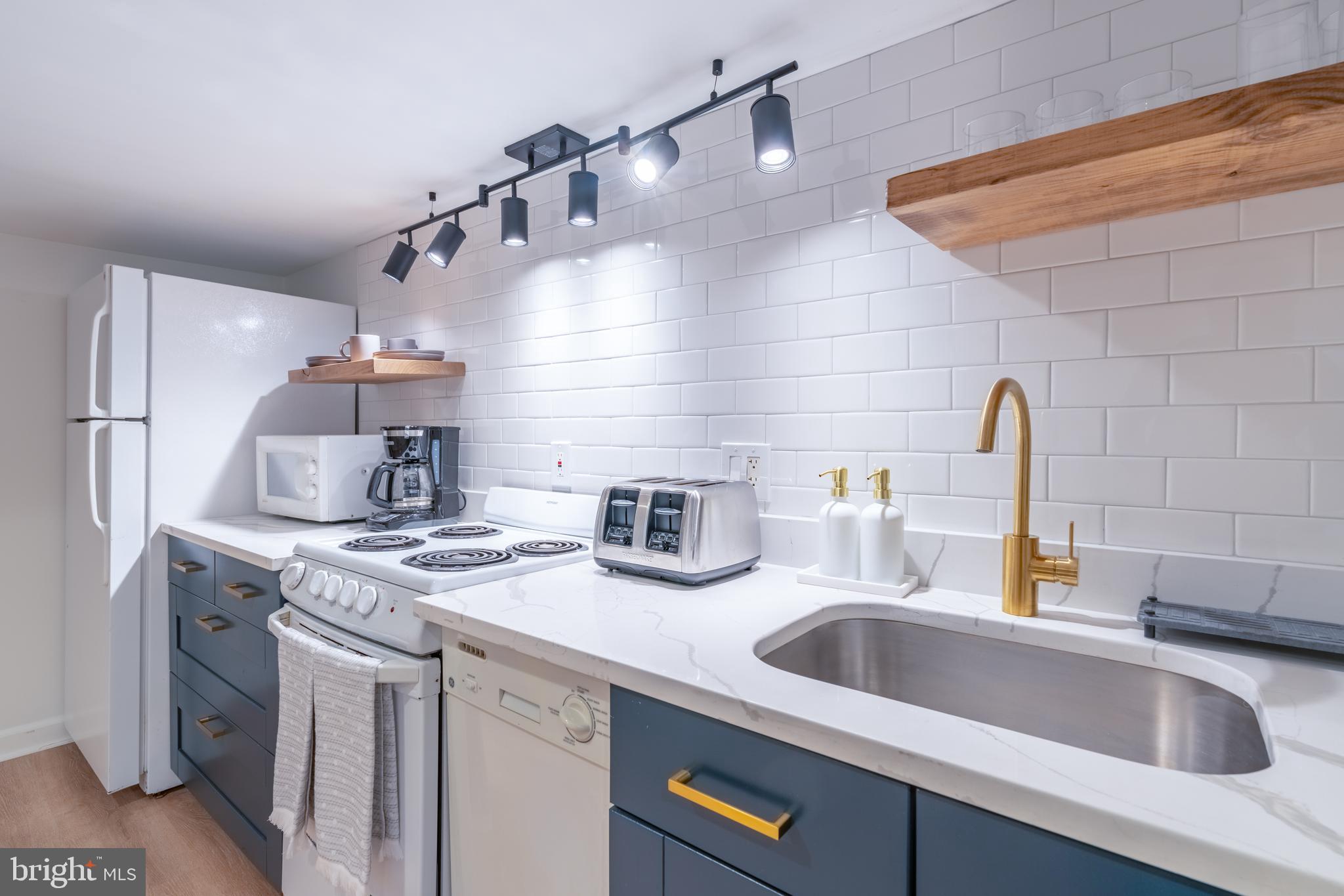 UPPER FELLS POINT - Residential