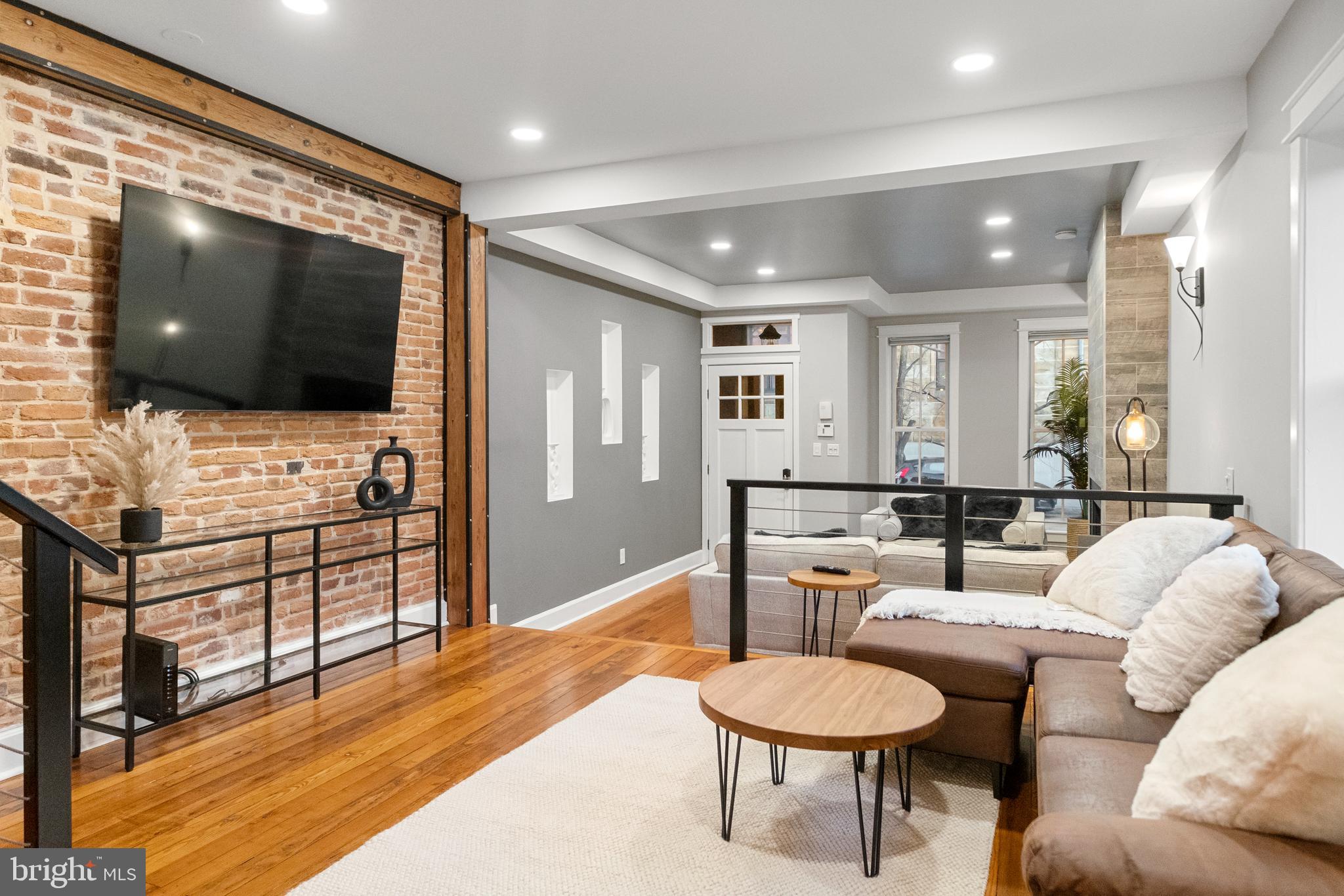 UPPER FELLS POINT - Residential