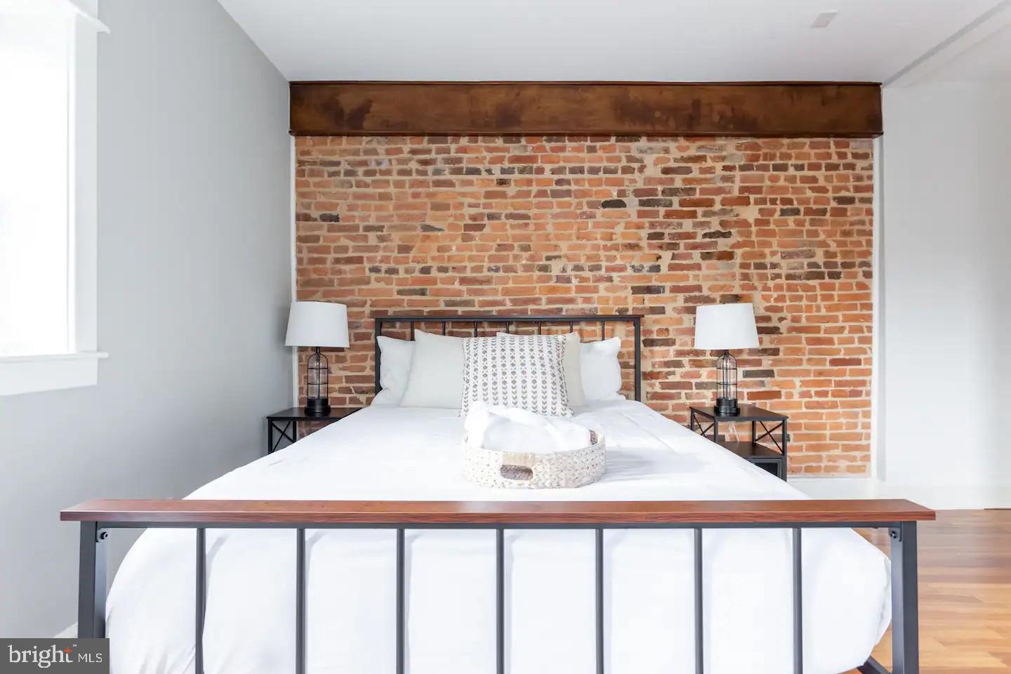 UPPER FELLS POINT - Residential